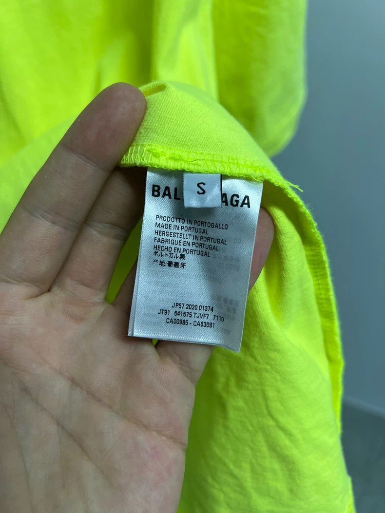 Balenciaga Balenciaga Coke printed short sleeve T-shirt fluorescent g Size US S / EU 44-46 / 1 - 4 Thumbnail