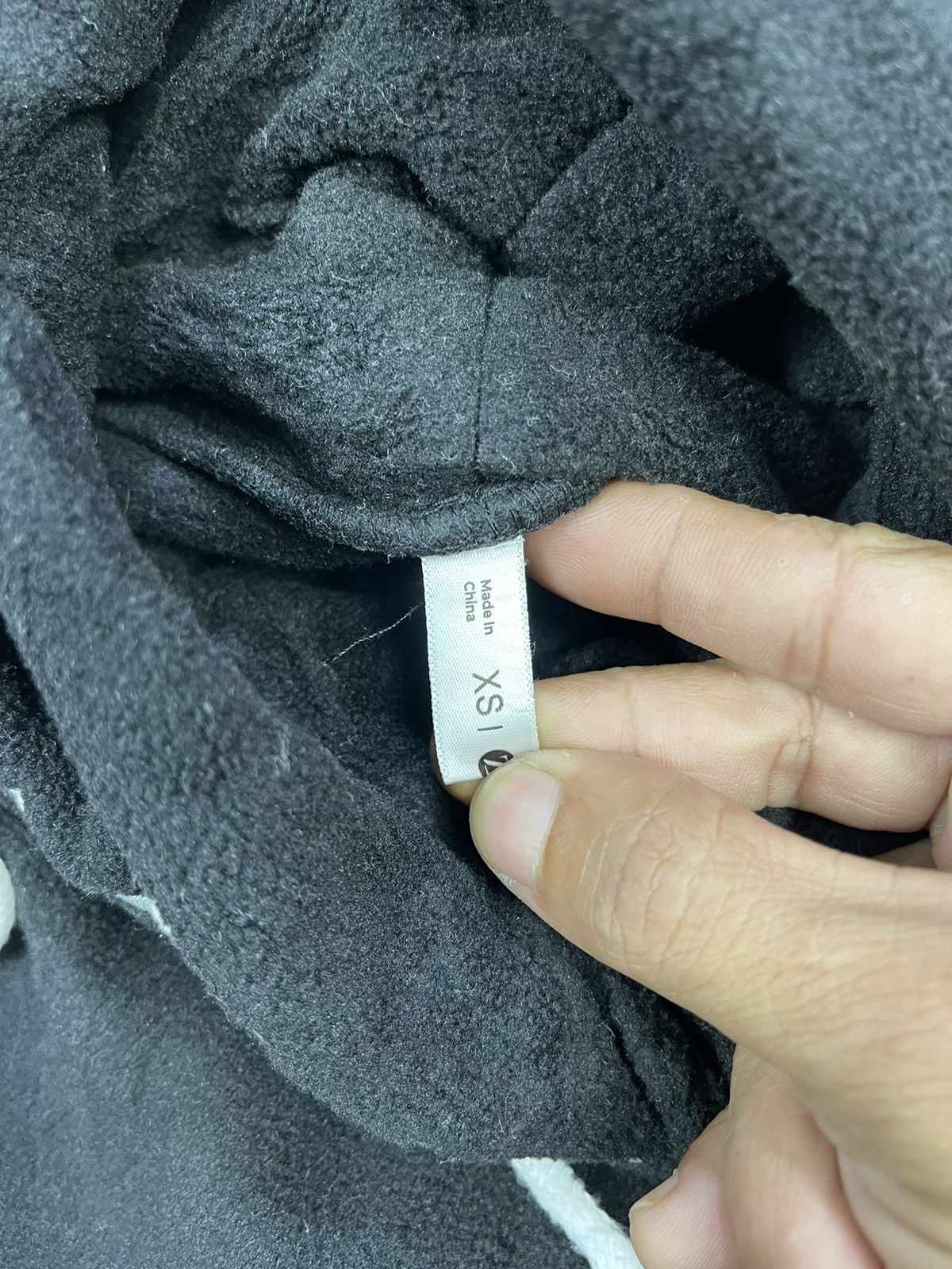 Japanese Brand Z|Man Embroidery Graphic Pull Over Turtleneck Hoodies Size US XS / EU 42 / 0 - 8 Thumbnail