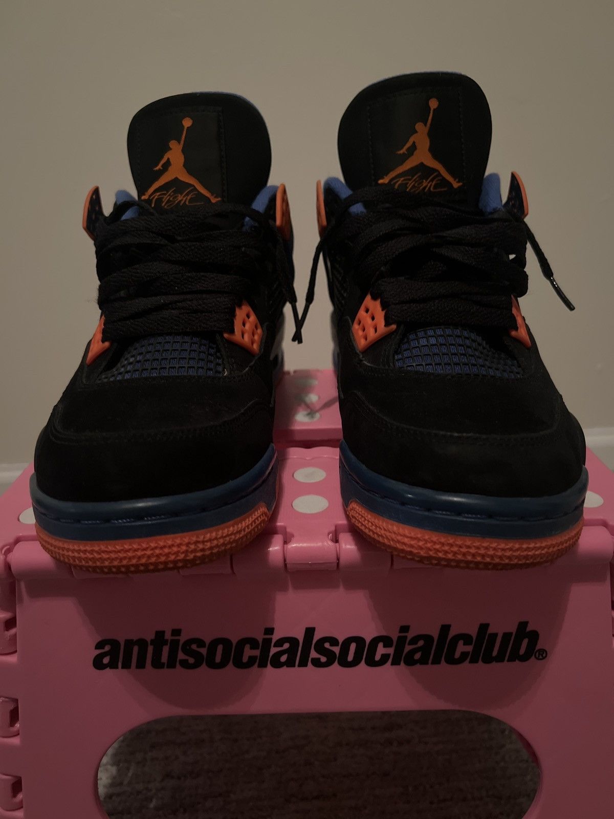 Jordan Brand Retro Jordan 4 Cavs Size US 8 / EU 41 - 1 Thumbnail