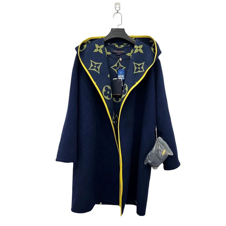 Louis Vuitton Louis Vuitton Blue presbyopic cashmere coat Size M / US 6-8 / IT 42-44 - 2 Thumbnail
