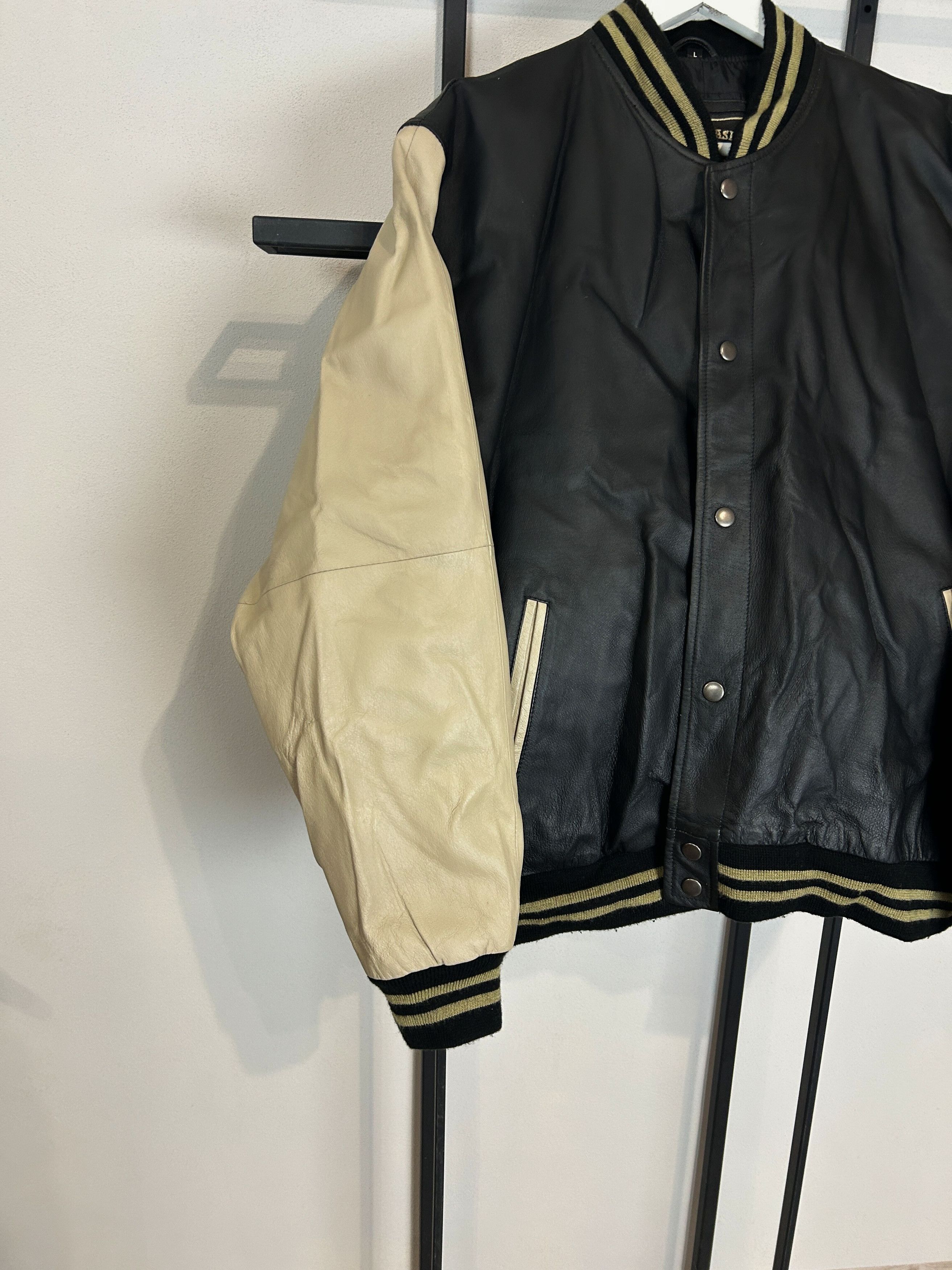 Vintage Leather Varsity Jacket Two Tone Vintage College Style Black Size US L / EU 52-54 / 3 - 2 Thumbnail