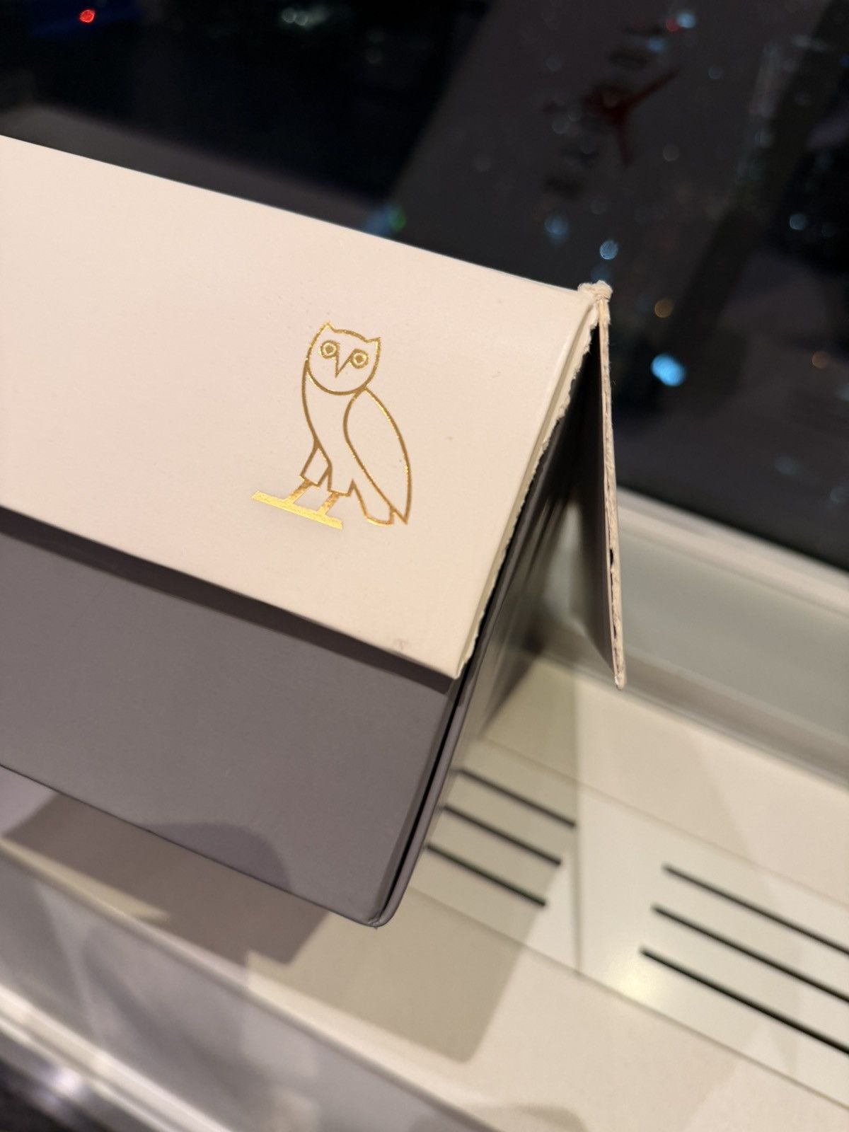 Jordan Brand × October's Very Own 2018 OVO Air Jordan VIII (8) Size US 12 / EU 45 - 12 Thumbnail