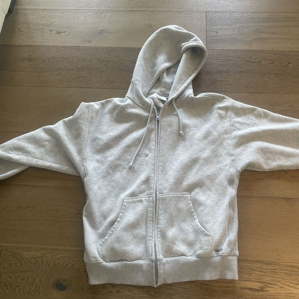 Aritzia Aritizia boyfriend fit zip up hoodie Size M / US 6-8 / IT 42-44 - 1 Thumbnail
