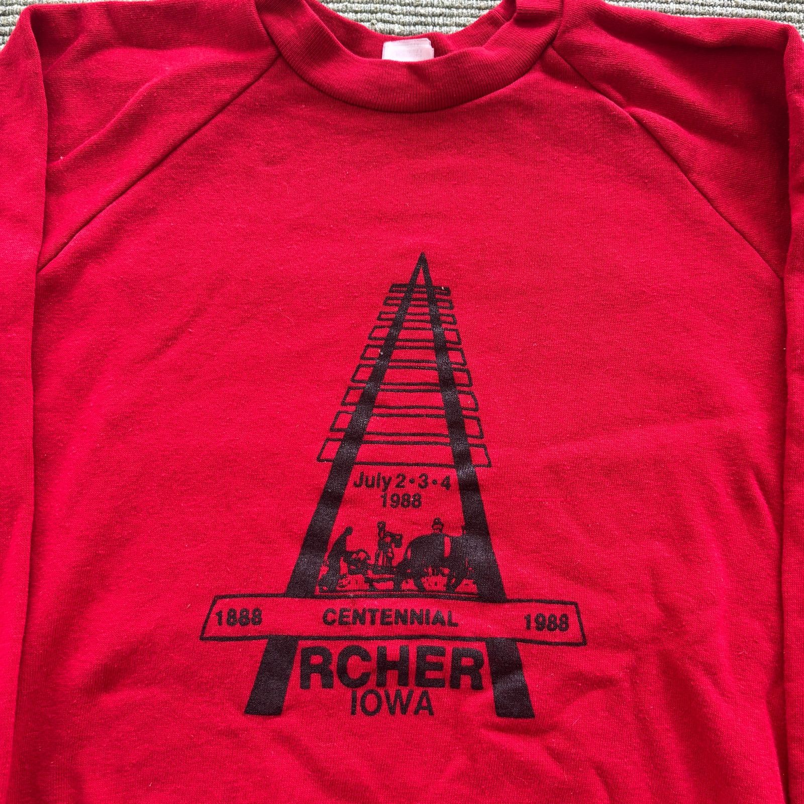 Vintage Vintage 1988 Archer Iowa Centennial Red Sweatshirt Kids Sz S Size US S / EU 44-46 / 1 - 2 Thumbnail