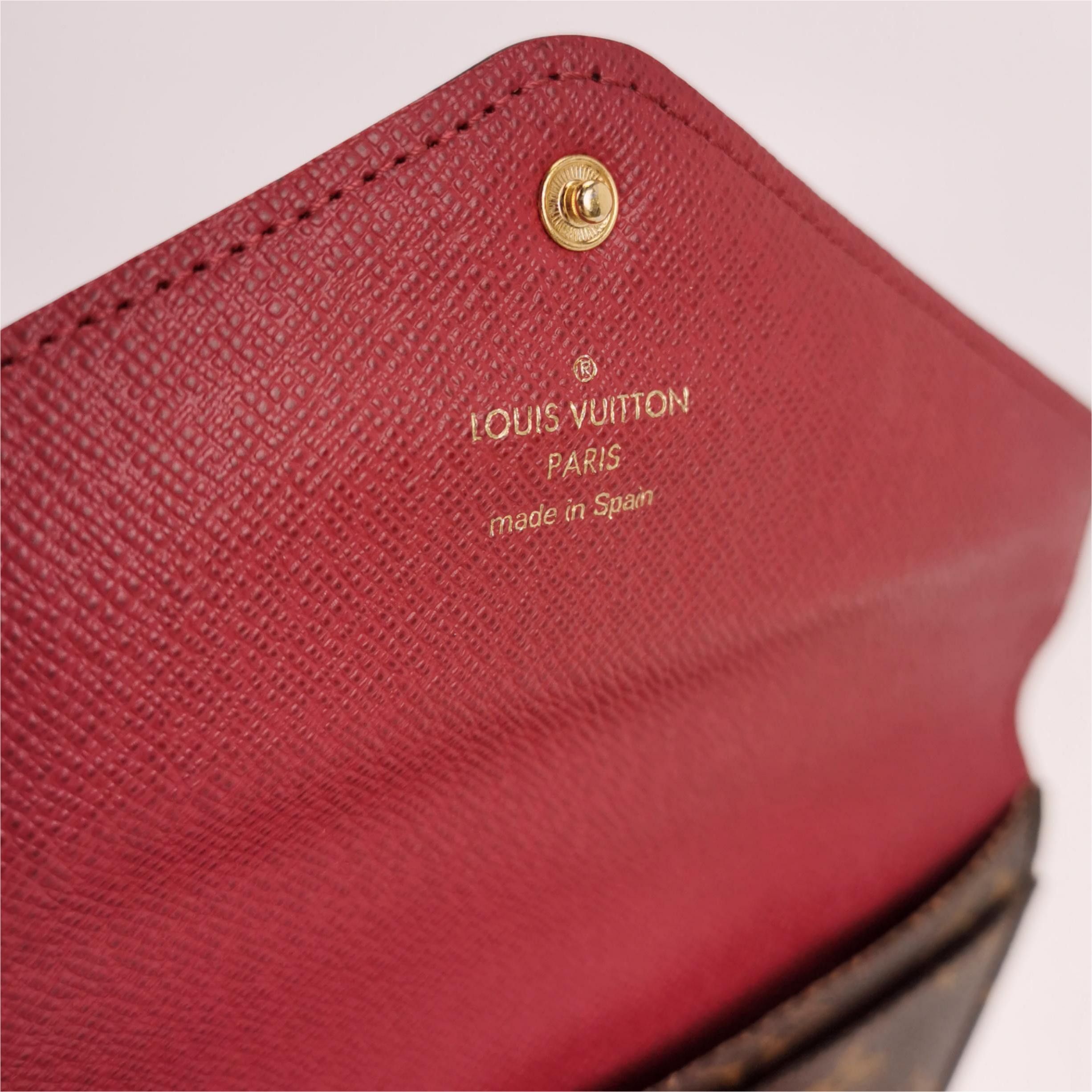 Louis Vuitton Louis Vuitton (LV) Josephine monogram snap button bag walle Size ONE SIZE - 4 Thumbnail