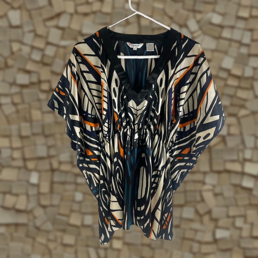Vintage Capacity Unlimited Shirt Womens Medium Black Geometric Silky V-Neck T-Shirt Size M / US 6-8 / IT 42-44 - 1 Thumbnail