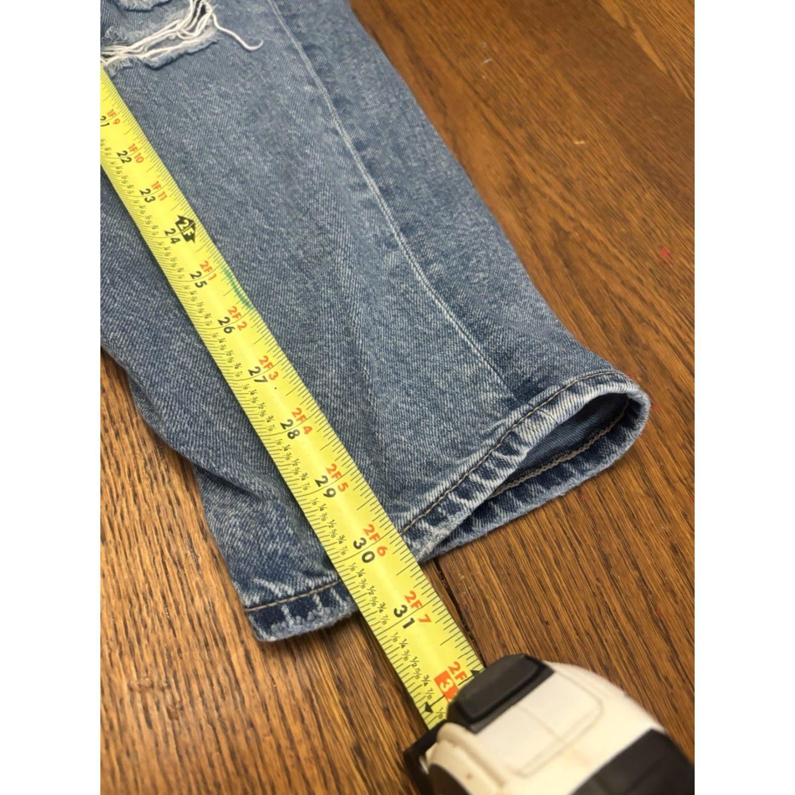 American Eagle Outfitters American Eagle Outfitters Mom Jeans Womens 16 Short Strigid Ripped Knee Blue Denim 5-Pocket Design Vintage No Size 38" / US 16 / IT 52 - 2 Thumbnail