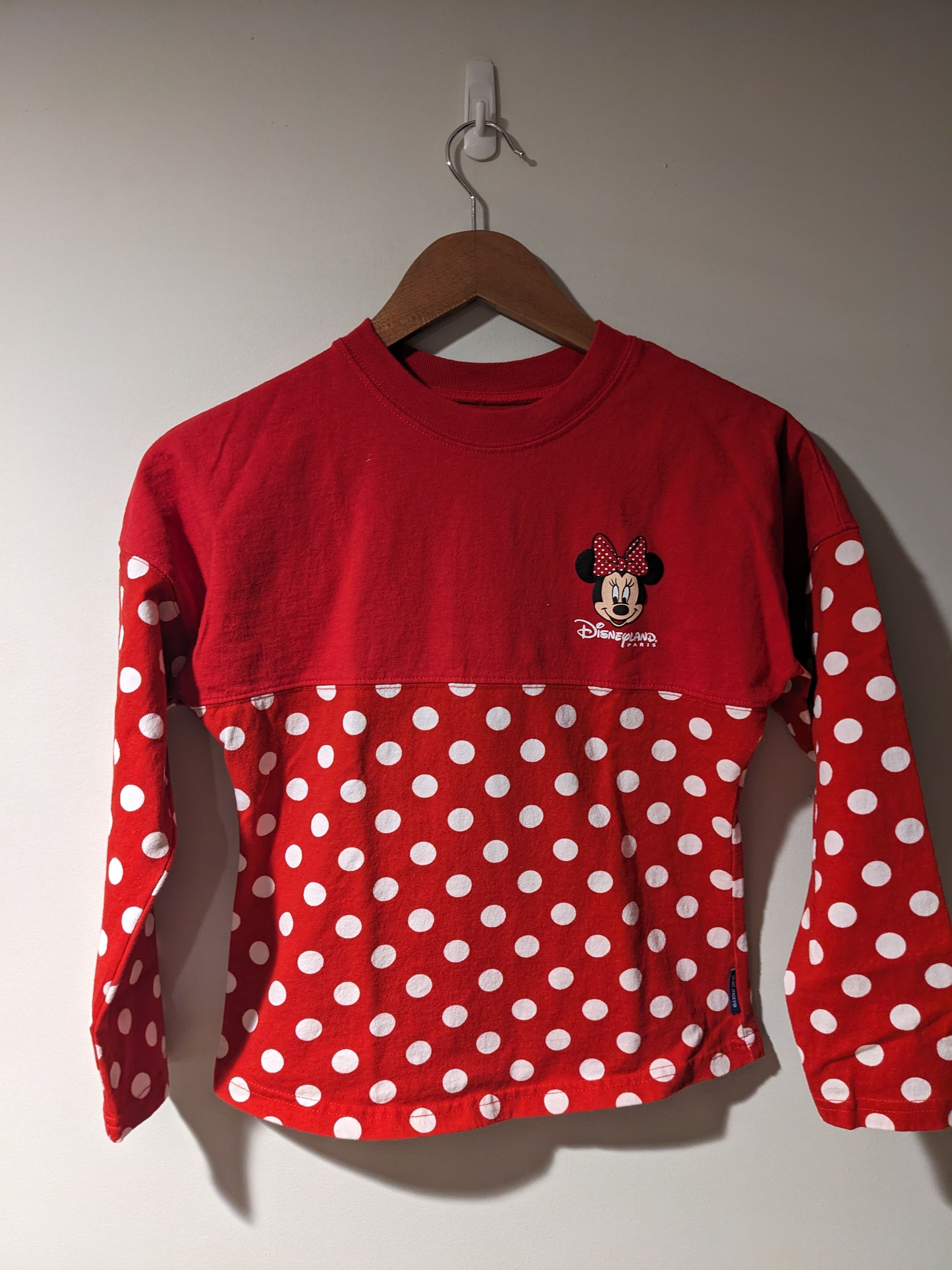 Disney Walt DisneyLand Paris Minnie Mouse Red 8A Spirit Jersey Size M / US 6-8 / IT 42-44 - 3 Thumbnail
