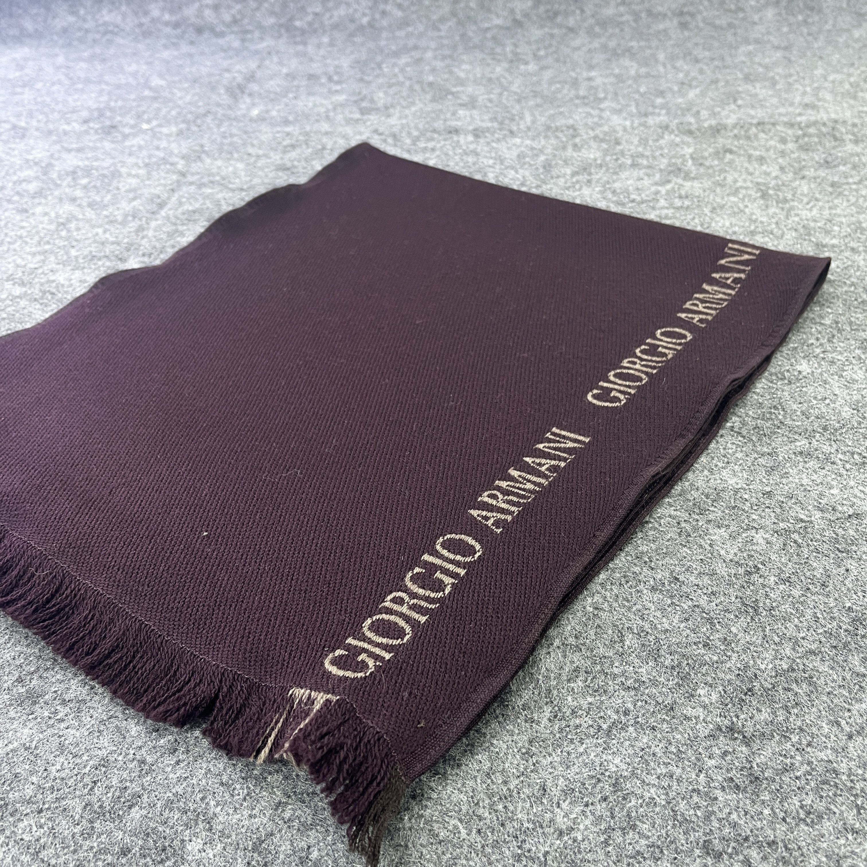 Giorgio Armani Giorgio Armani Scarf / Muffler / Neckwear T795 Size ONE SIZE - 5 Thumbnail