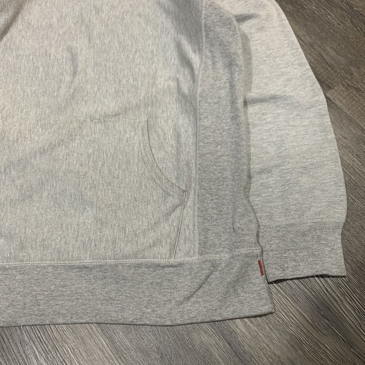 Kaws × Supreme SS11 Supreme Kaws Chalk Box Logo Hoodie Grey Size US XL / EU 56 / 4 - 3 Thumbnail