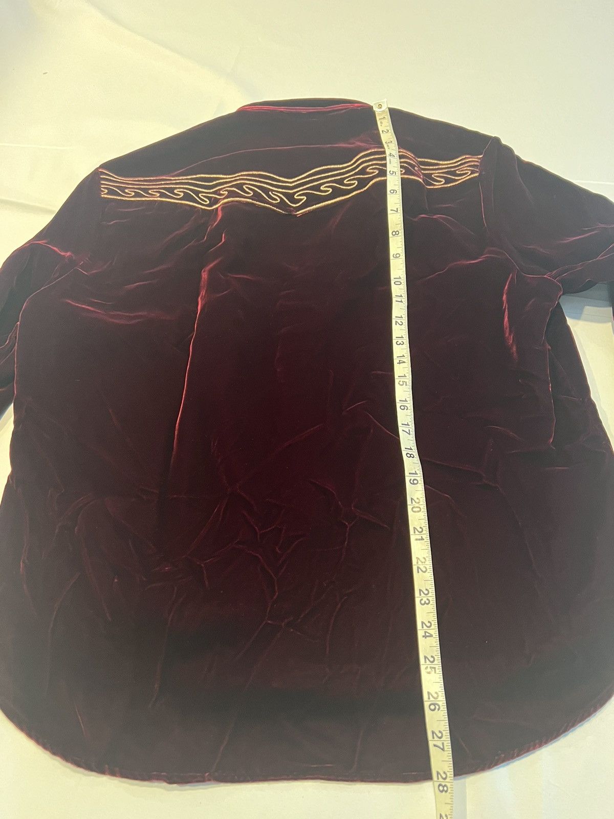 Saint Laurent Paris Saint Laurent men’s gold trim velvet shirt. 16.5/42. $1290 Size US L / EU 52-54 / 3 - 2 Thumbnail