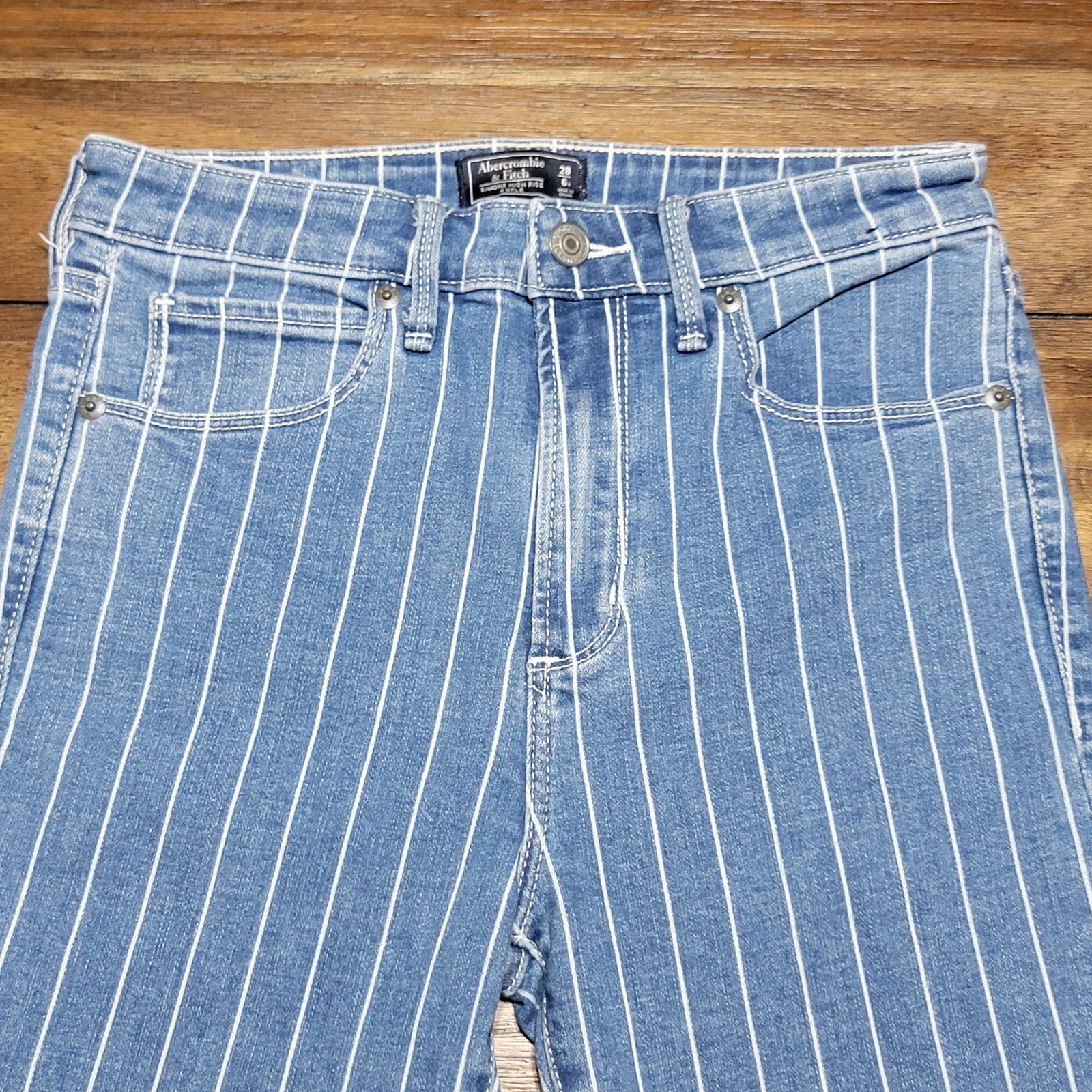Abercrombie & Fitch Abercrombie & Fitch Simone Hi Rise Ankle Stripe Jeans -28/6R Size 28" / US 6 / IT 42 - 2 Thumbnail