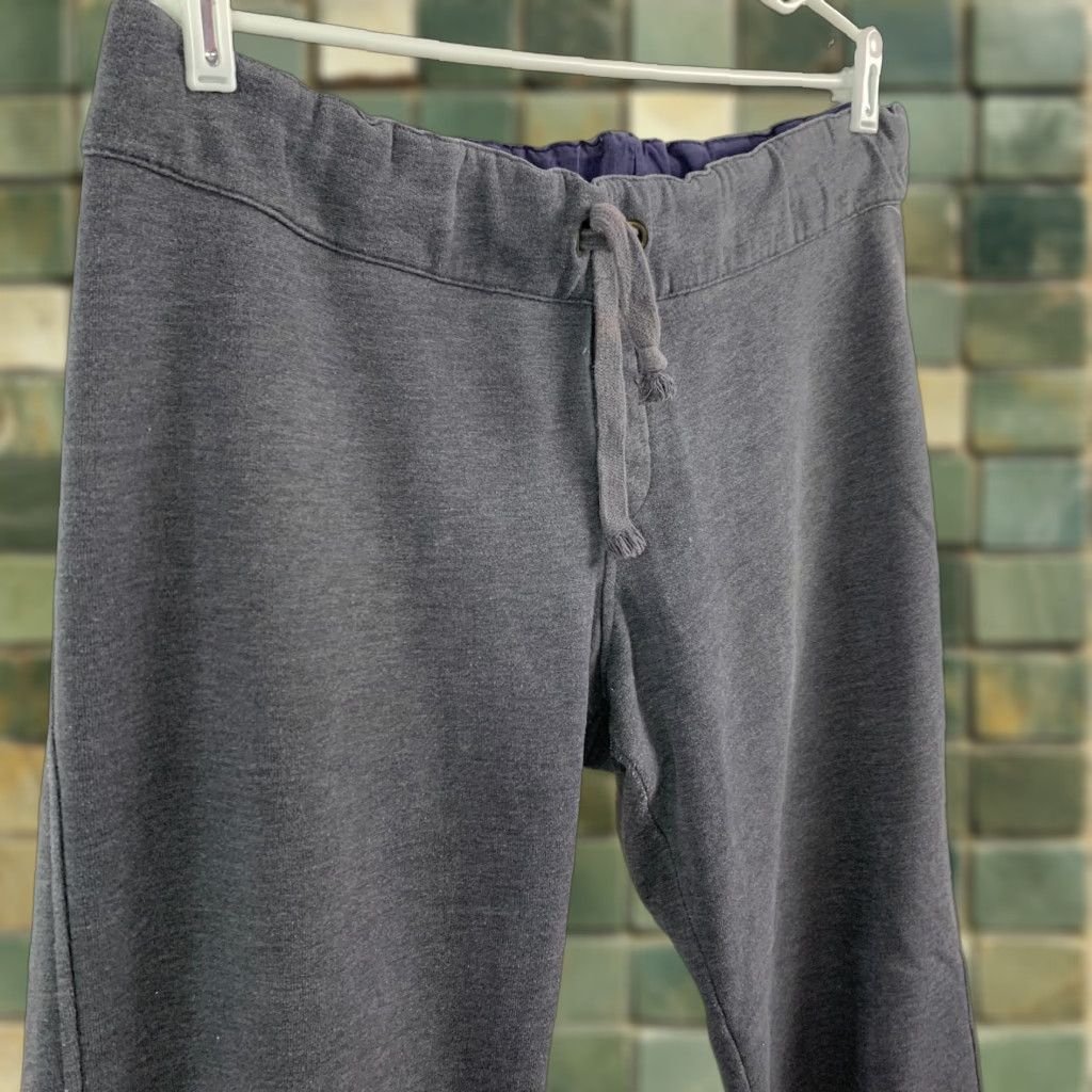 J.Crew VINTAGE J. CREW FACTORY Low-Rise Dark Gray Thick Sweatpants L Women Gray Sweatpants Casual Vintage Size 36" / US 14 / IT 50 - 1 Thumbnail