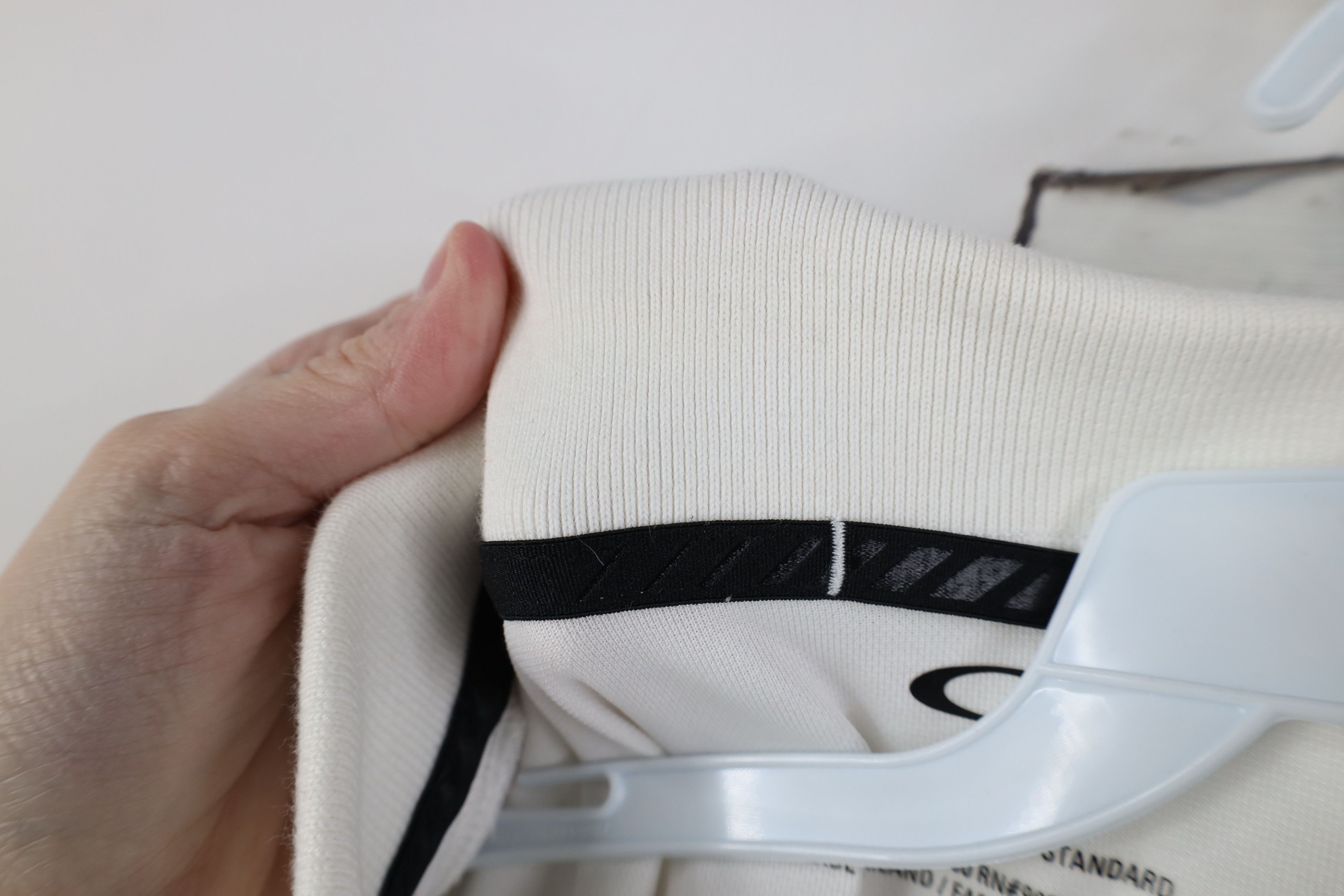 Oakley Vintage Y2K Oakley O Logo Knit Collared Polo Shirt White Size US XXL / EU 58 / 5 - 11 Thumbnail