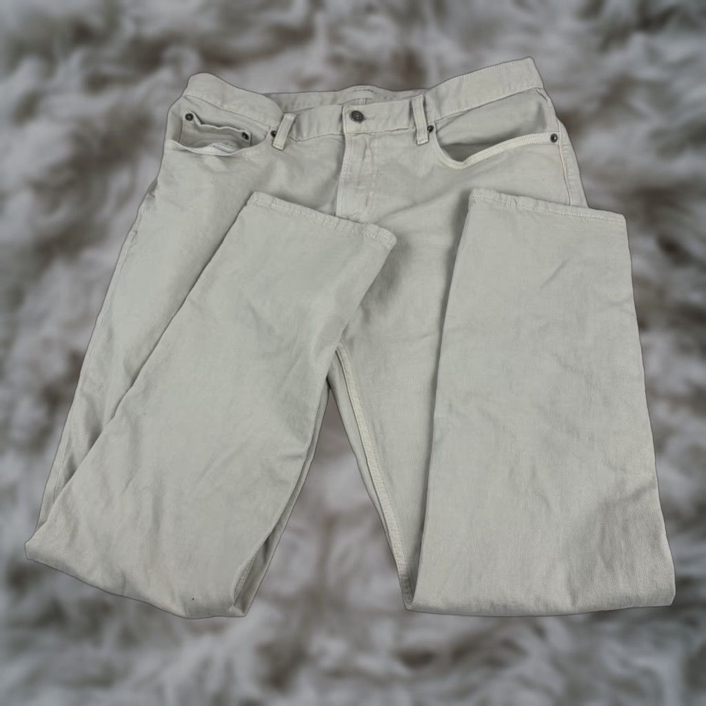 Old Navy Old Navy Jeans Mens 36x32 Slim Built-In Flex Denim Khaki 5 Pocket Stretch Straight Casual Denim Shirt? Size US 36 / EU 52 - 1 Thumbnail