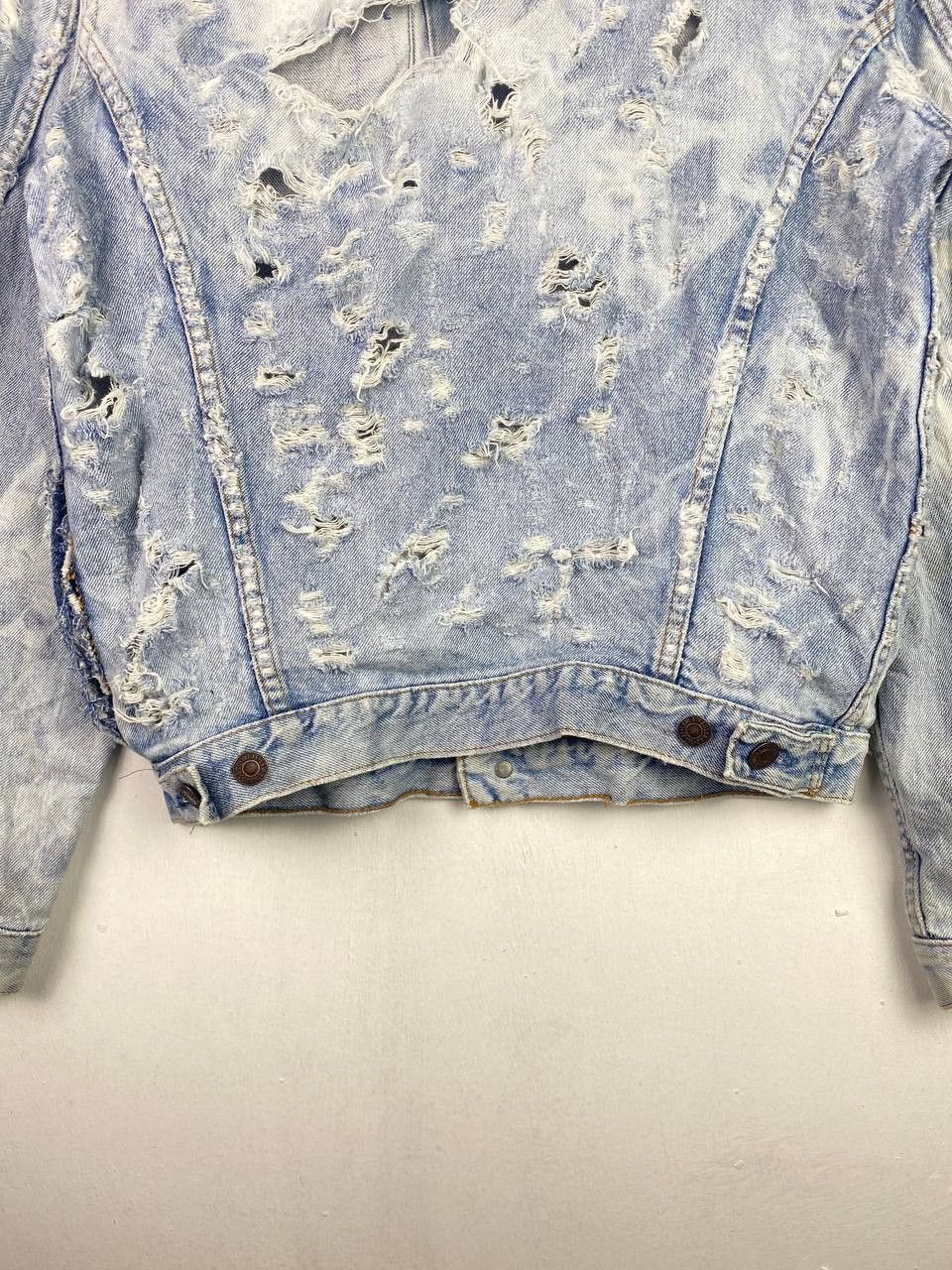 Levi's vintage levis denim jacket distressed very nice design Size US L / EU 52-54 / 3 - 13 Thumbnail