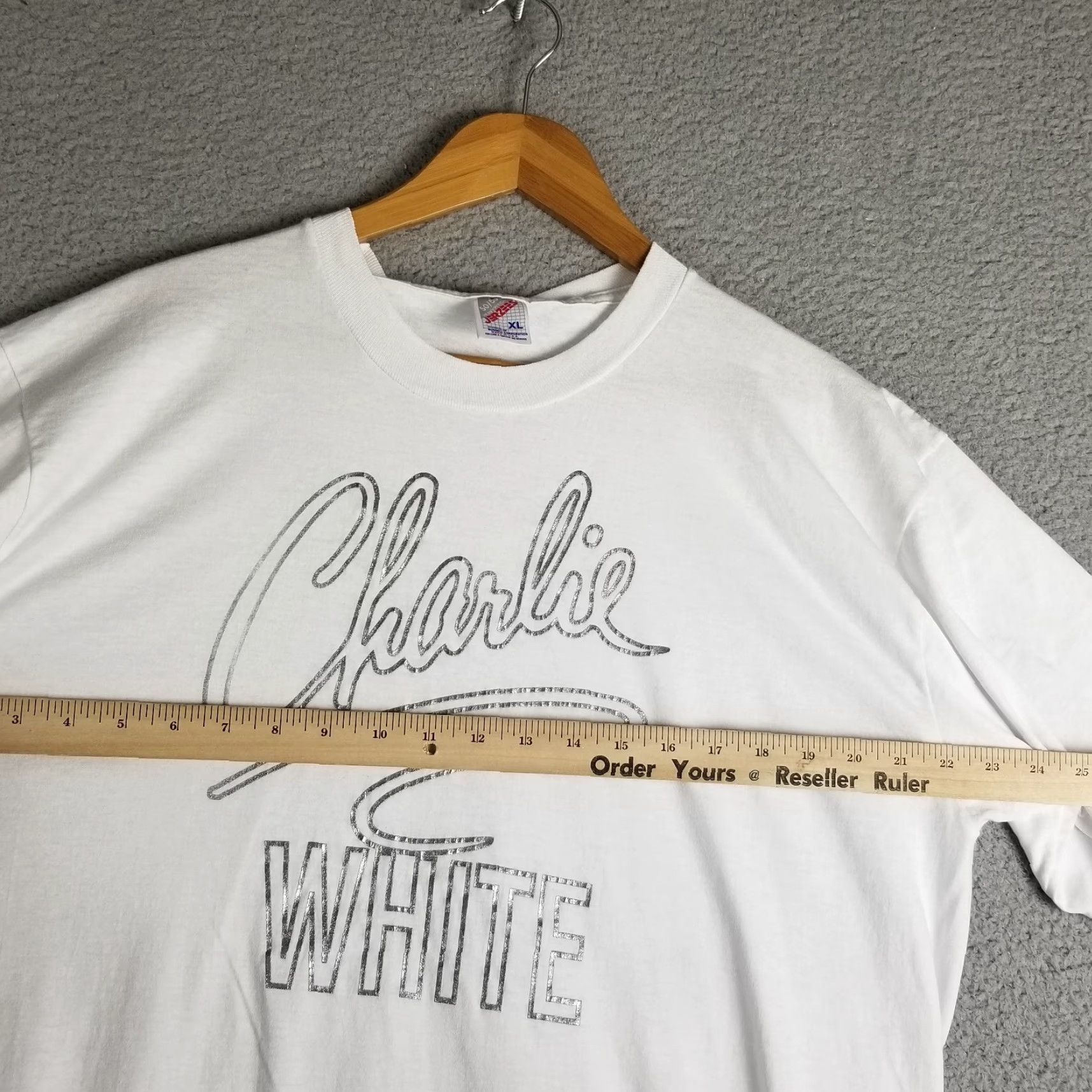 Vintage VINTAGE Revlon T-Shirt Unisex Adults XL White 90s Charlie Perfume Promo Cotton Short Sleeve Crew Neck Size US XL / EU 56 / 4 - 6 Thumbnail