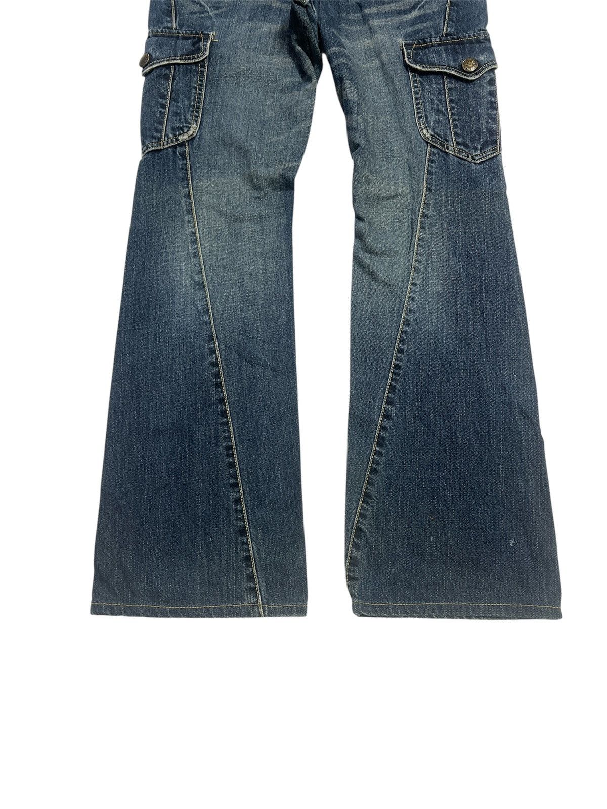 Japanese Brand FLARED 🔥 LEE RIDER CARGO TWISTED DISTRESSED DENIM PANT Size US 29 - 6 Thumbnail
