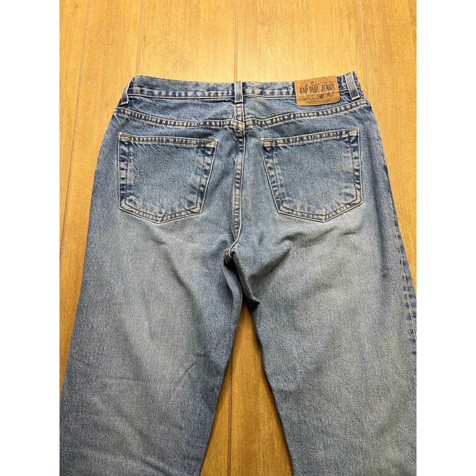 Gap Vintage 90s Medium Wash Gap Jeans Sz 32x30 Tag Sz 12 Size 34" / US 12 / IT 48 - 6 Thumbnail