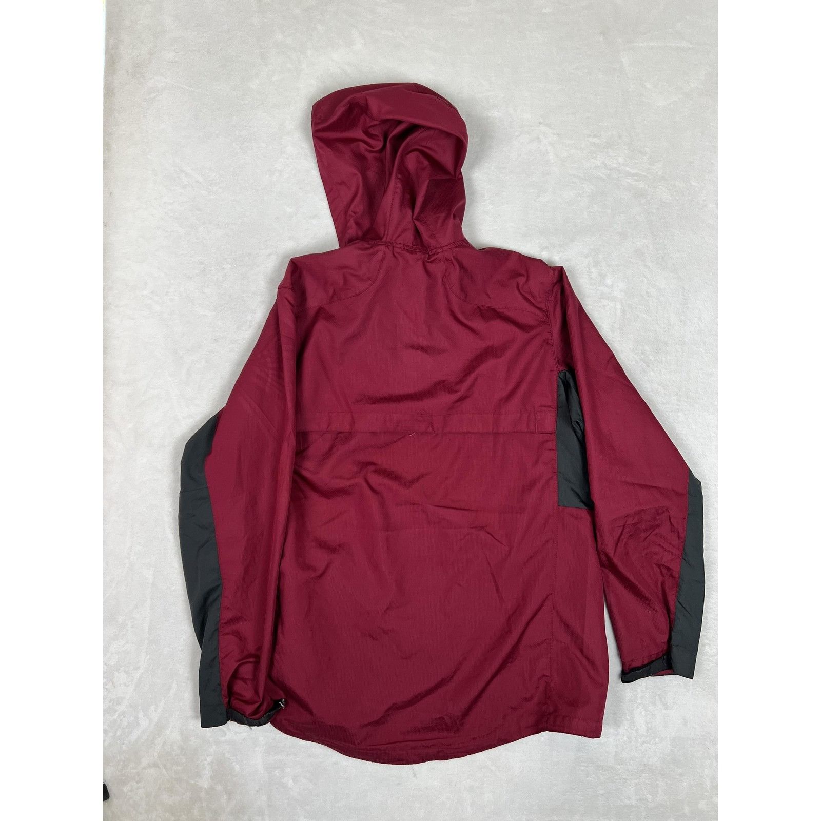 Nike VTG Nike Jacket Mens Large Red Hooded Windbreaker Pullover 1 Size US L / EU 52-54 / 3 - 6 Thumbnail