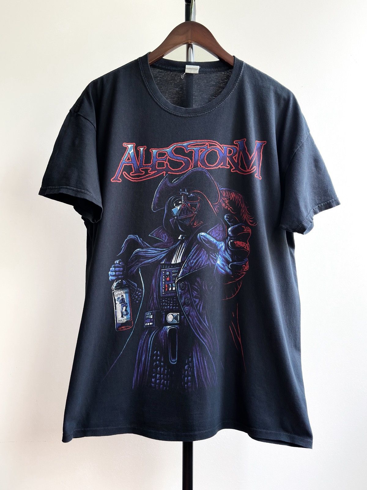 Band Tees Vintage 2000s Alestorm Star Wars Darth Vader Graphic Tee Size US XL / EU 56 / 4 - 1 Thumbnail