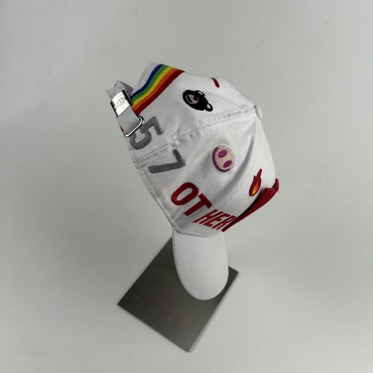Walter Van Beirendonck Walter Van Beirendonck Fall 2022 Other Worldly Cap Size ONE SIZE - 6 Thumbnail
