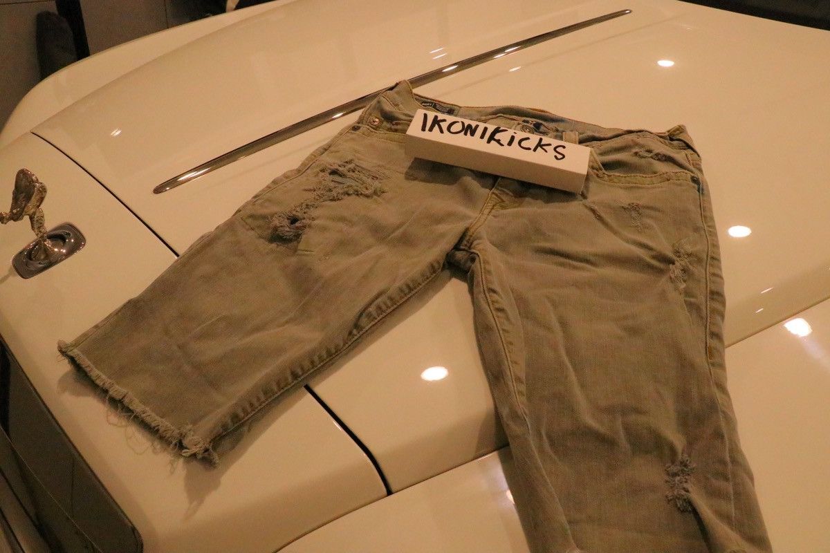 True Religion True Religion Jean Shorts Ricky Relaxed Straight Size US 34 / EU 50 - 1 Thumbnail