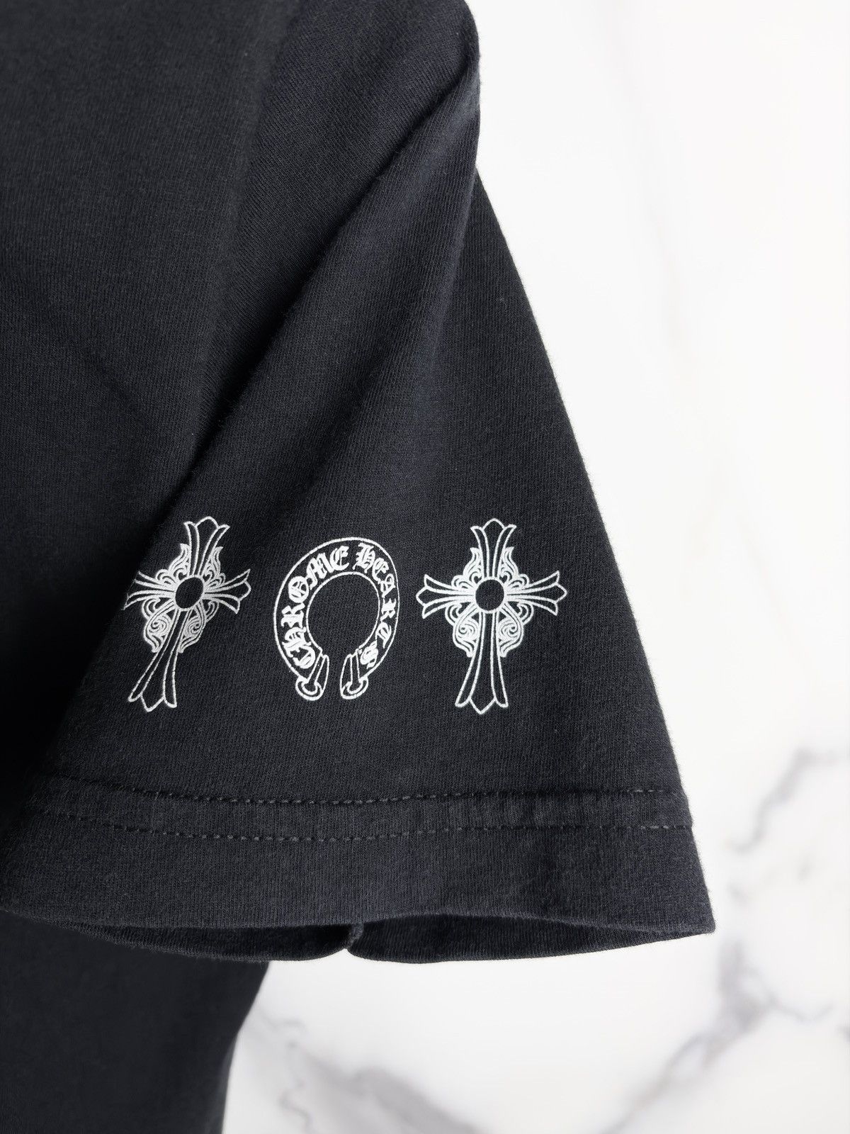 Chrome Hearts Chrome Hearts Cross T Bar Horseshoe Pocket Tshirt Black Size US S / EU 44-46 / 1 - 7 Thumbnail