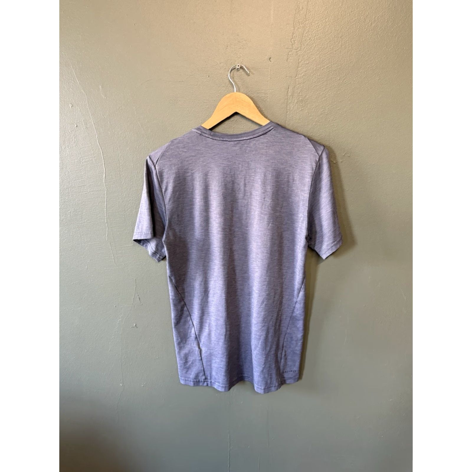 Nike Nike Dri-Fit Mens Short Sleeve T-Shirt Athletic Size S Blue Size US S / EU 44-46 / 1 - 2 Thumbnail