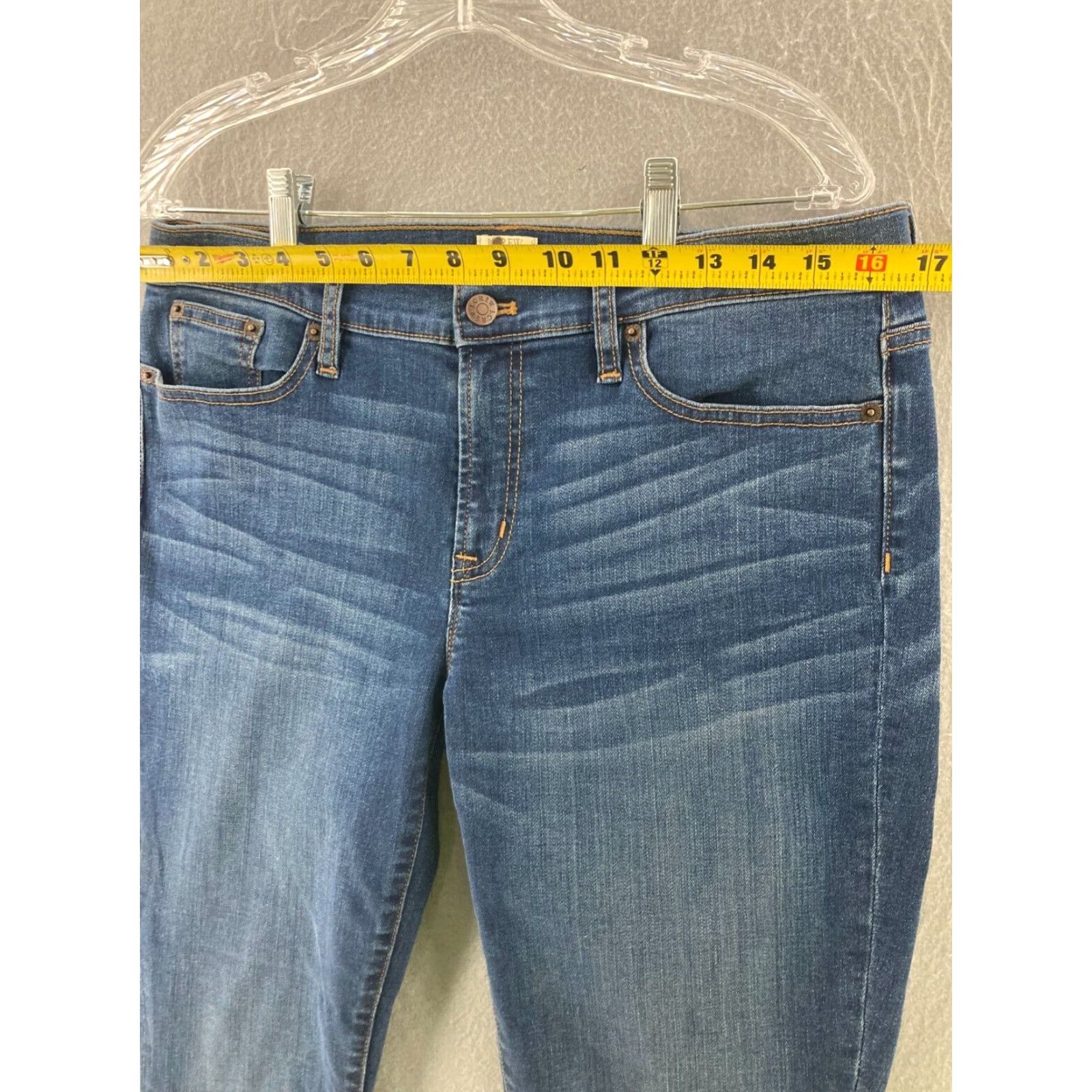 J.Crew J.CREW Women's 32x28 Medium Wash Straight Jeans Denim Regular Fit Blue Size 24" / US 00 / IT 34 - 2 Thumbnail