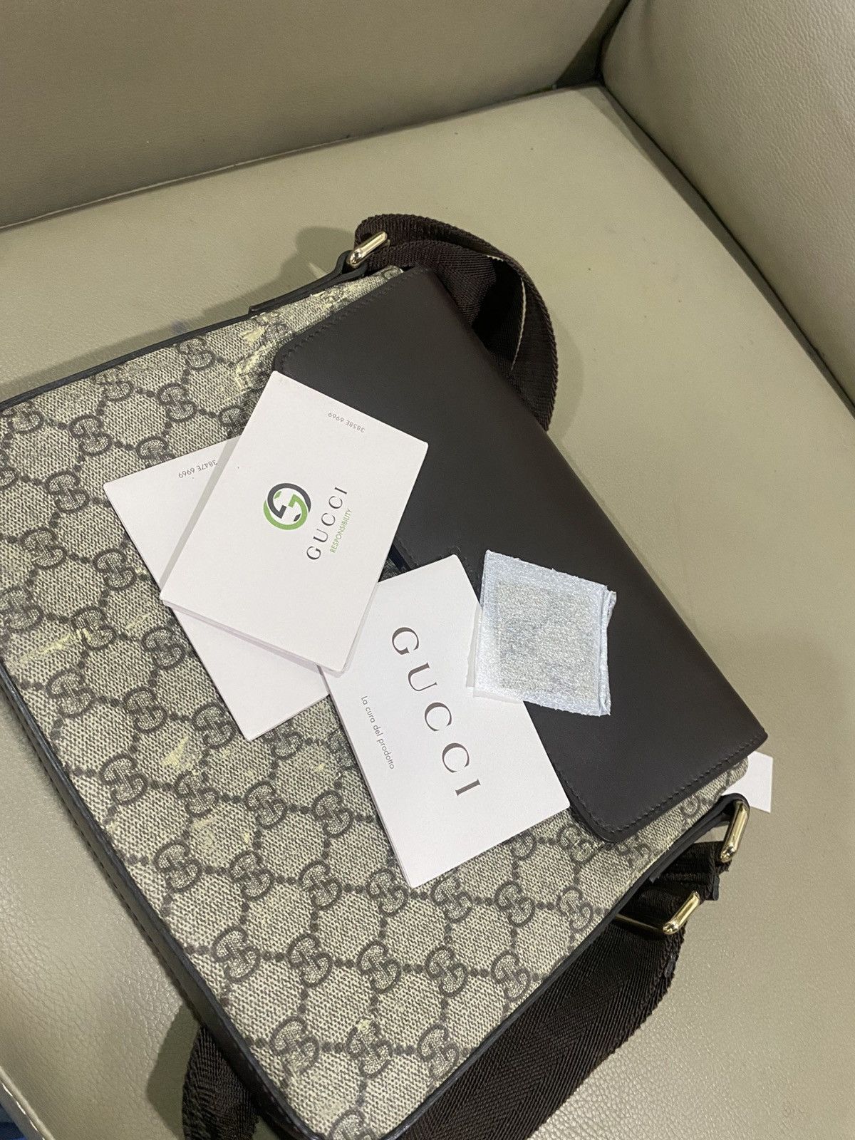 Gucci Authentic Gucci GG Supreme Flap Messenger Bag Size ONE SIZE - 22 Thumbnail