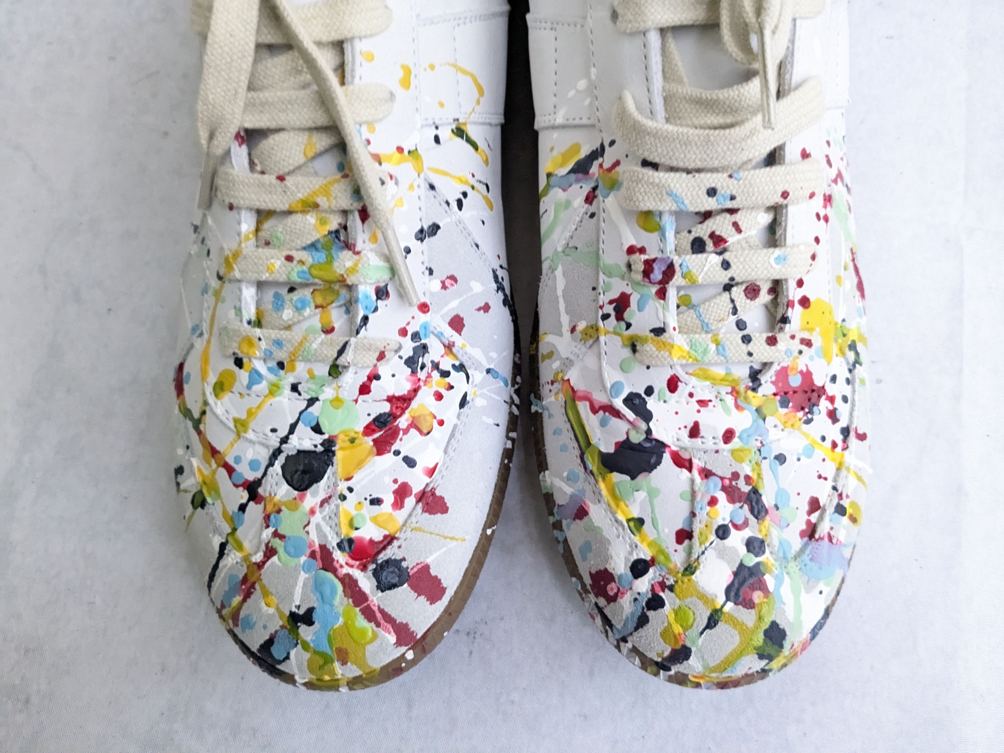Maison Margiela Maison Margiela Gat Replica White Paint Splatter 11 44 Size US 11 / EU 44 - 2 Thumbnail