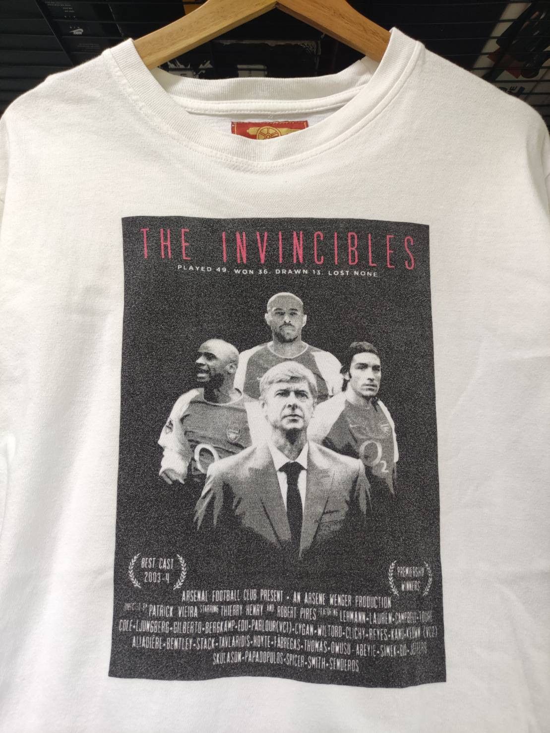 Vintage Vtg 00's Arsenal Football Club Present " The Invincibles " T Size US M / EU 48-50 / 2 - 1 Thumbnail