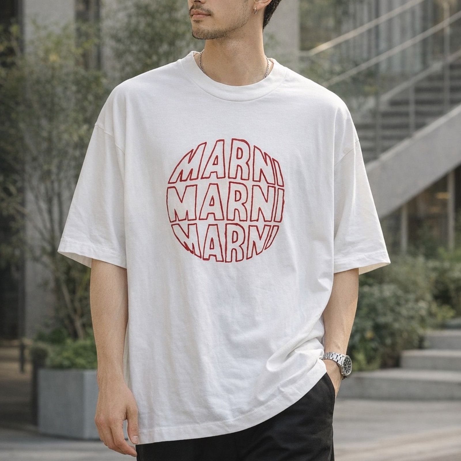 Marni Marni Logo Graphic Oversized T Shirt White Red Print Size US XL / EU 56 / 4 - 1 Thumbnail