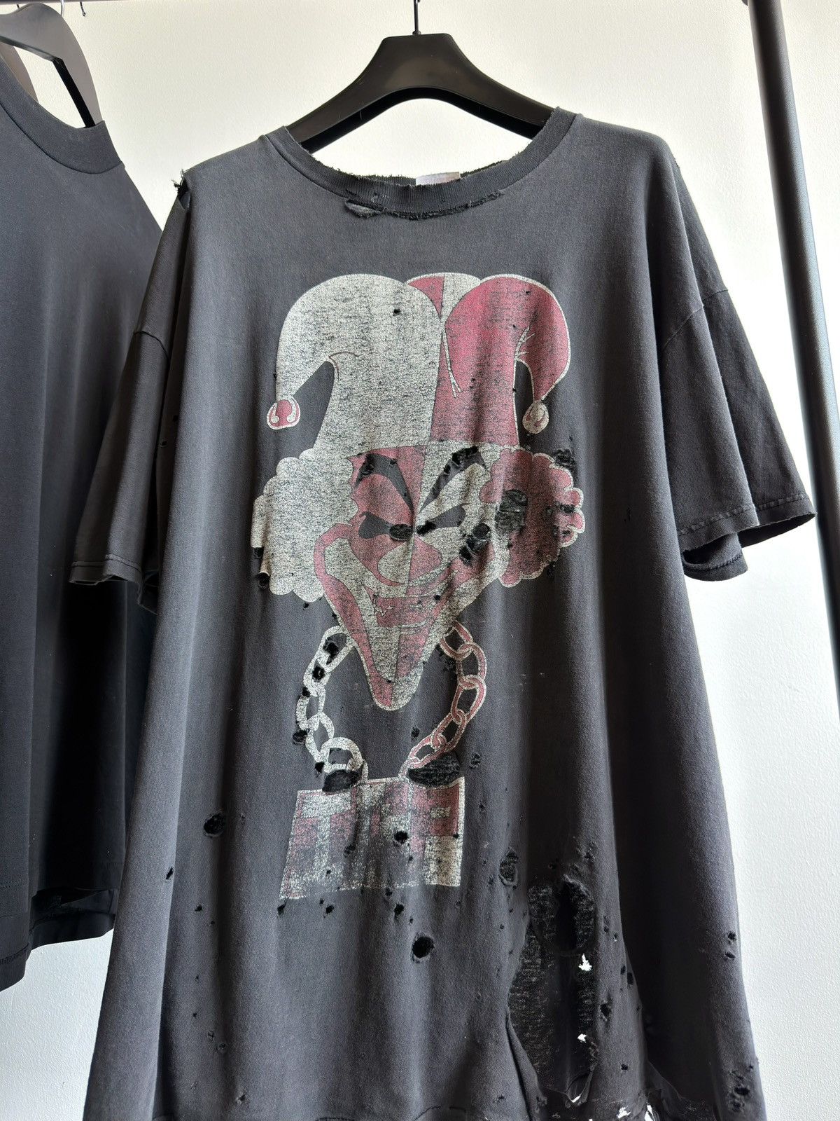 Band Tees Vintage 90s Thrashed Insane Clown Posse Faded Erd Band Tee Size US XL / EU 56 / 4 - 3 Thumbnail