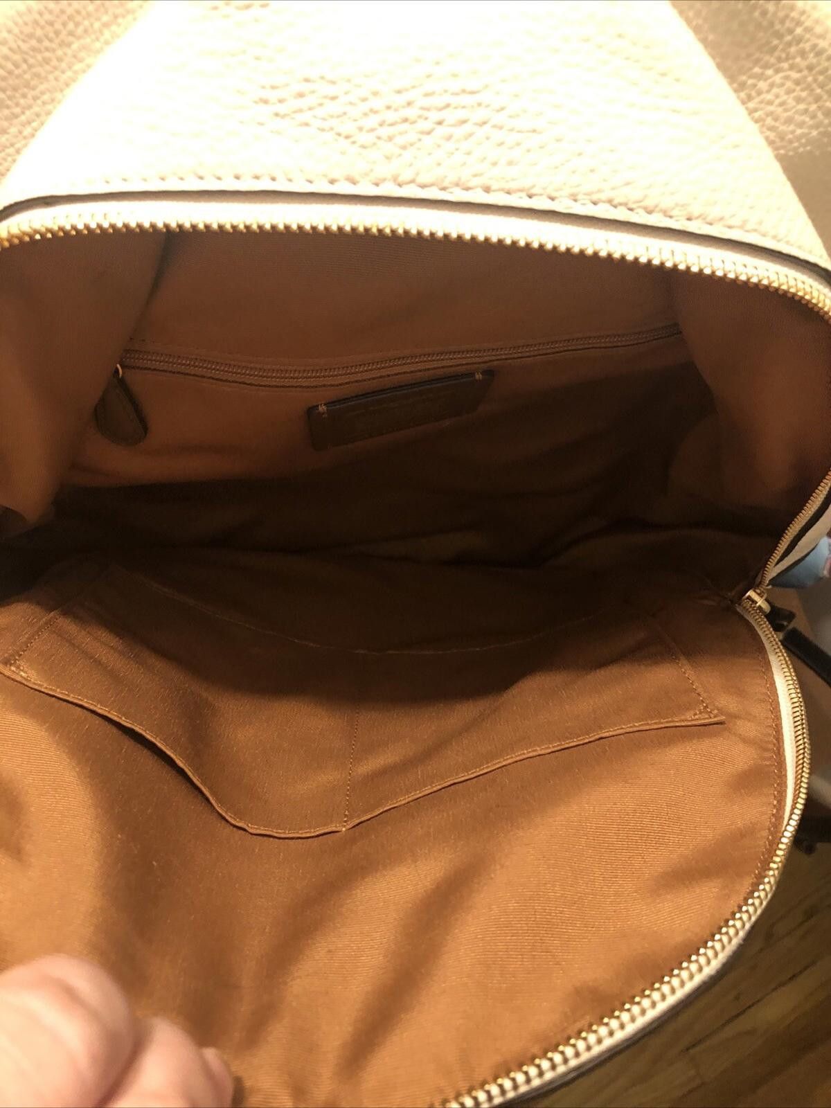 Coach Coach Medium Charlie Pebbled Leather Backpack Chalk Size ONE SIZE - 9 Thumbnail