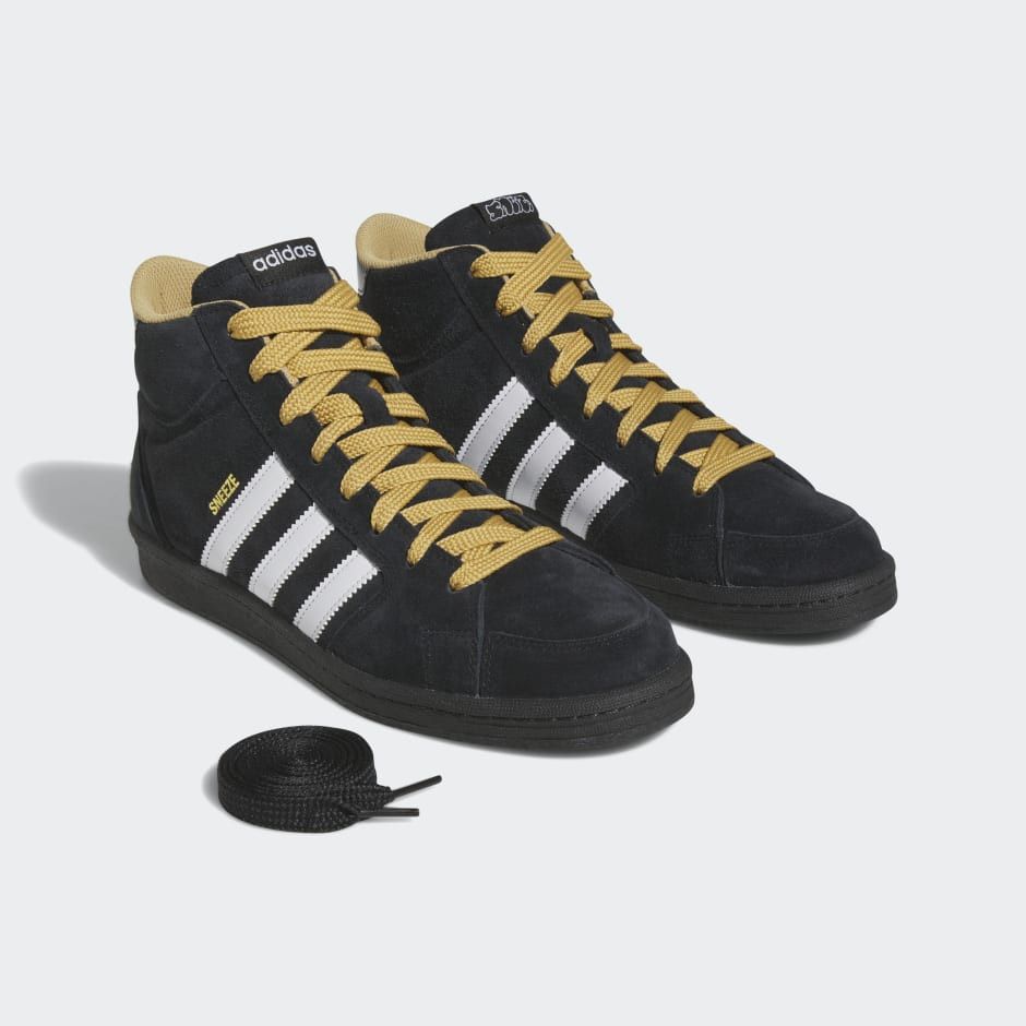 image of Adidas Superskate X Sneeze Magazine Size 10 Shoes in Black/Gold, Men's