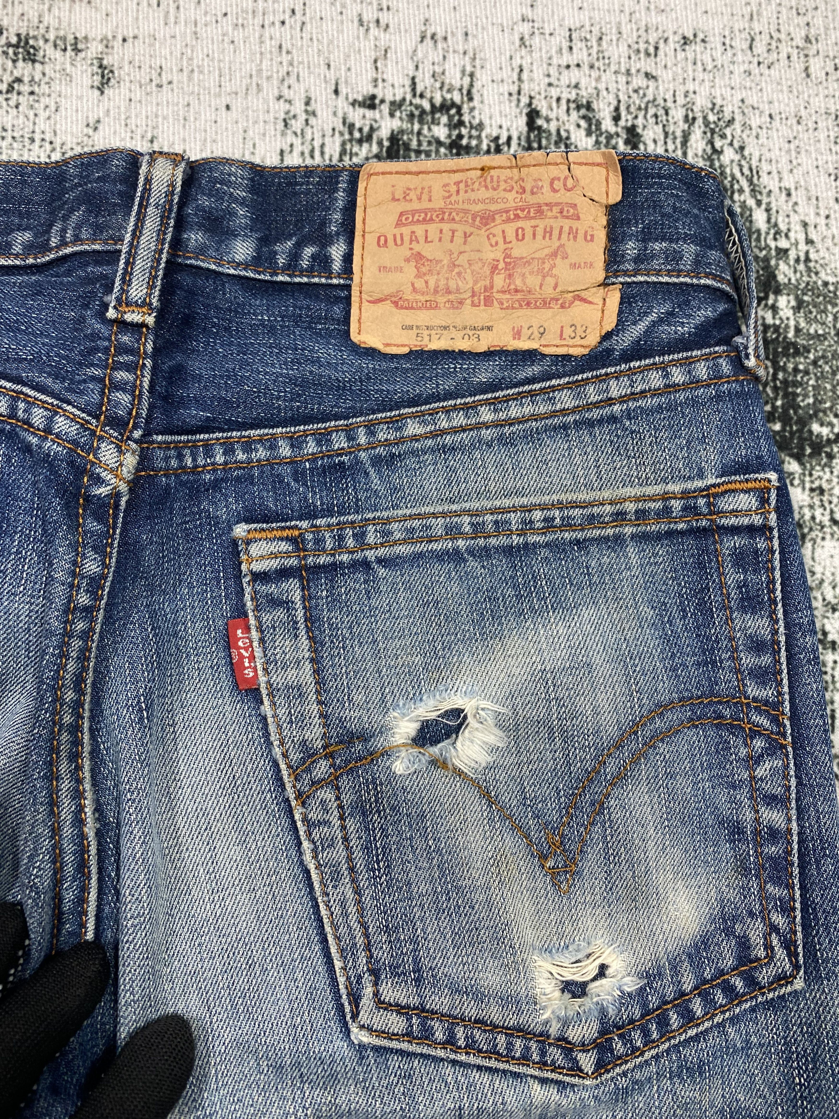 Levi's SICKS💥 517 Jeans Bootcut Blue Distressed Vintage Size US 29 - 12 Thumbnail