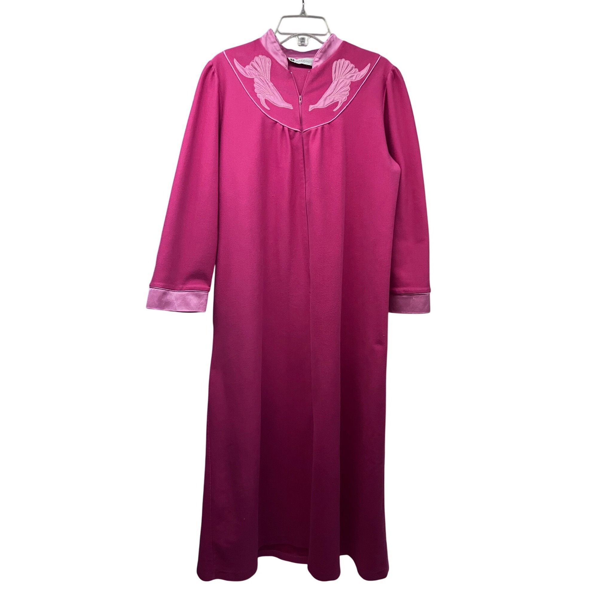 Vintage JCPenney Vandemere Womens Vintage 70s Pink Zip Up Robe House Size ONE SIZE - 1 Thumbnail