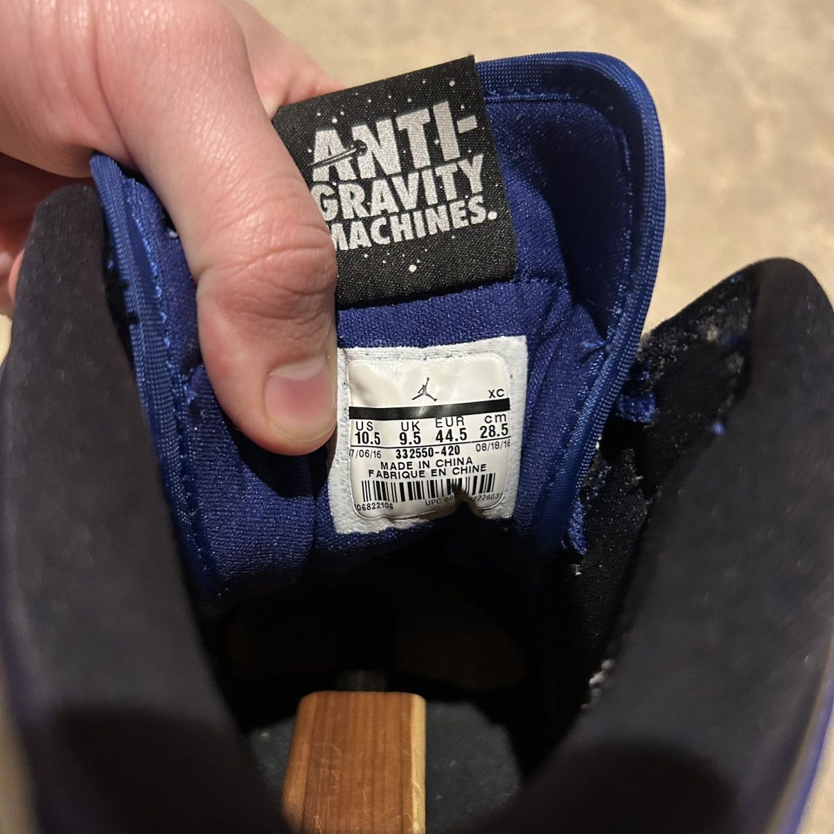 Jordan Brand Air Jordan 1 Retro Deep Royal 2016 US 10.5 Size US 10.5 / EU 43-44 - 14 Thumbnail