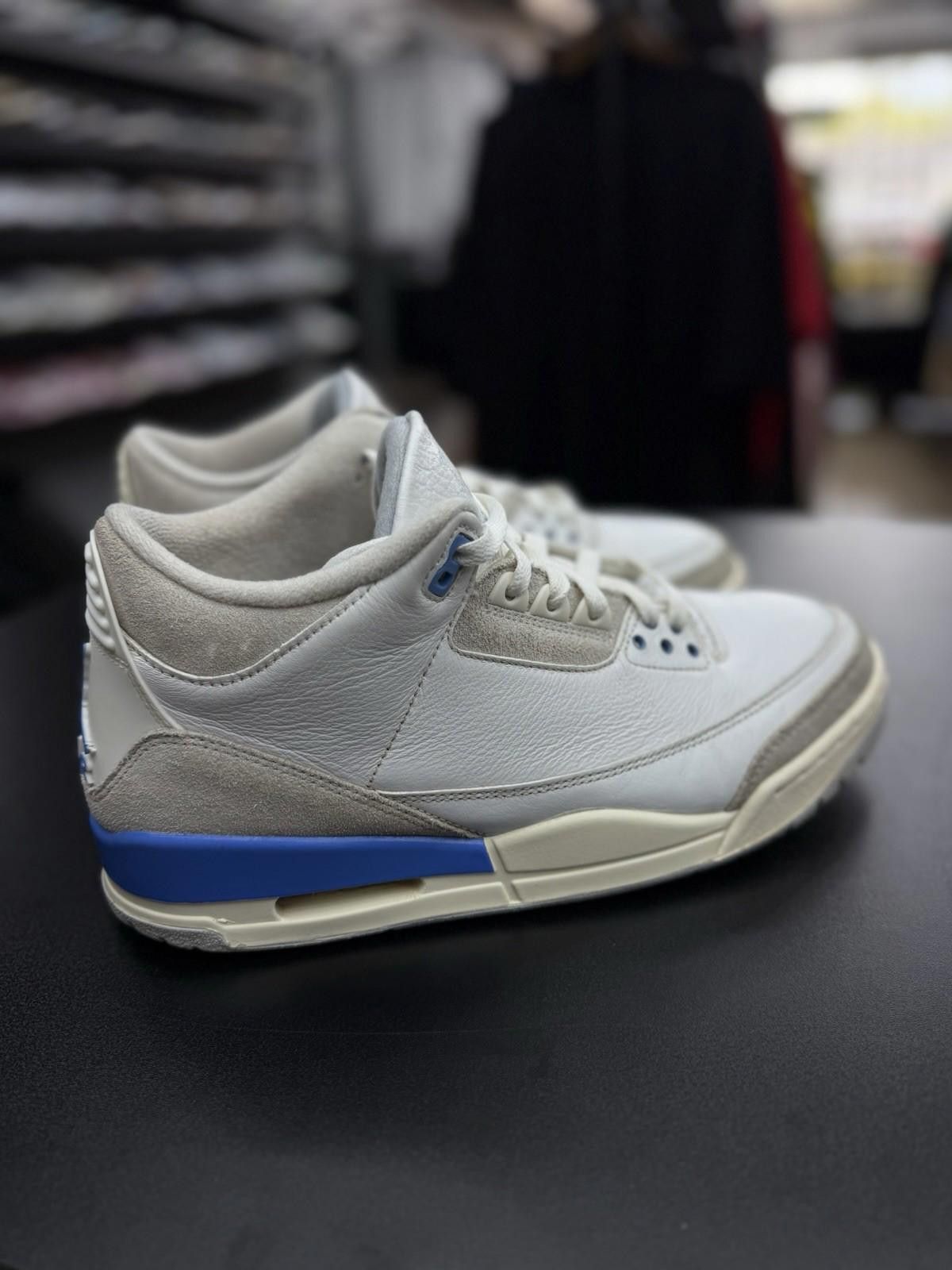 Jordan Brand Nike Air Jordan 3 Retro Men’s Lucky Shorts (11) CT8532 101 Size US 11 / EU 44 - 2 Thumbnail