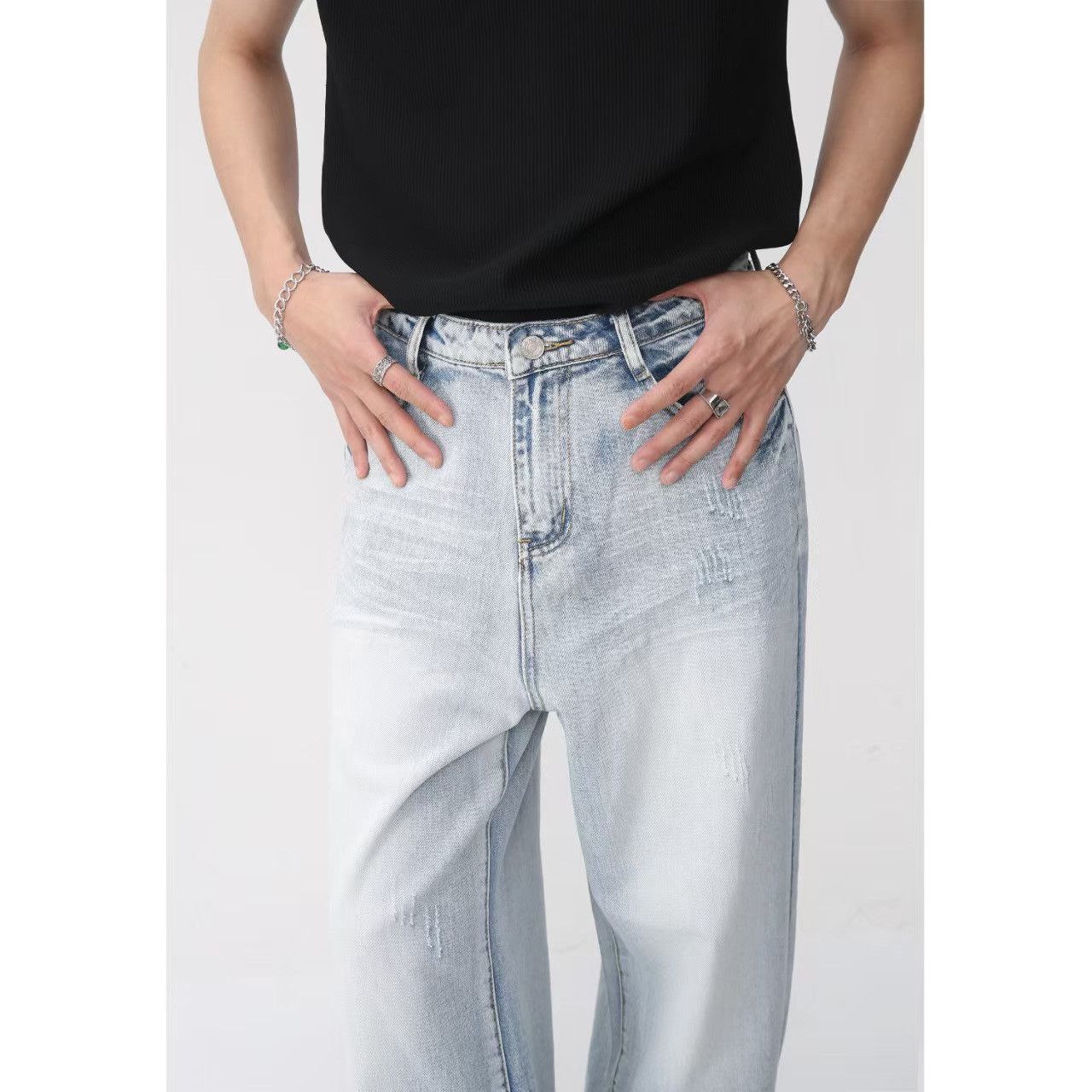Japanese Brand × Vintage Washed and Aged Simple Casual Loose Jeans Size US 26 / EU 42 - 4 Thumbnail