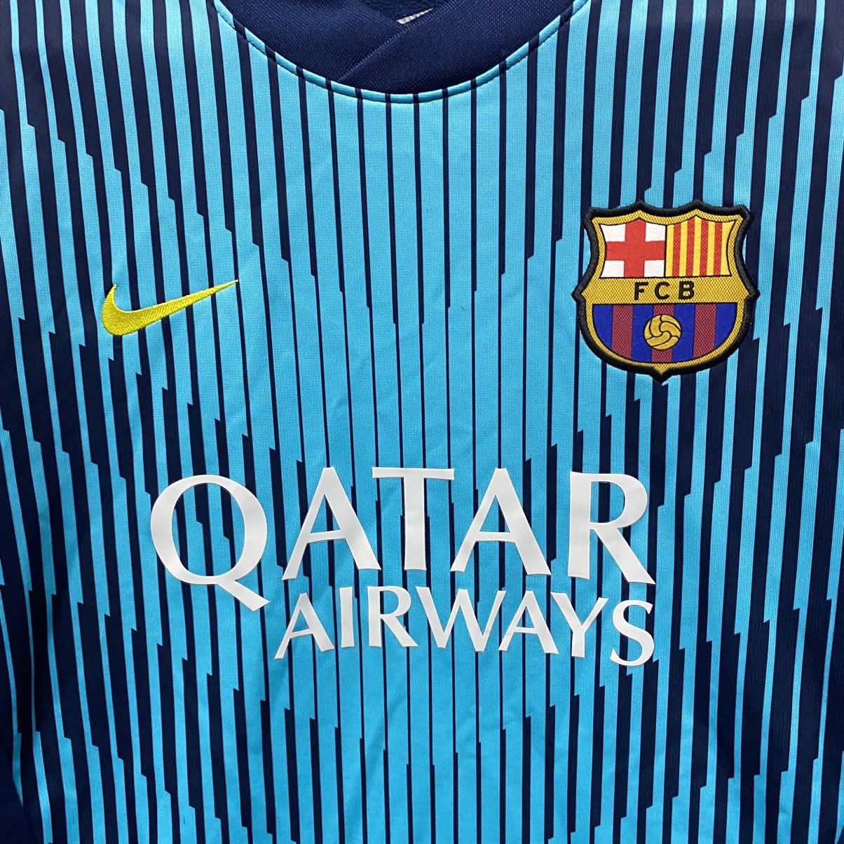 Nike Barcelona Nike long sleeve jersey foodboll Size US M / EU 48-50 / 2 - 6 Thumbnail