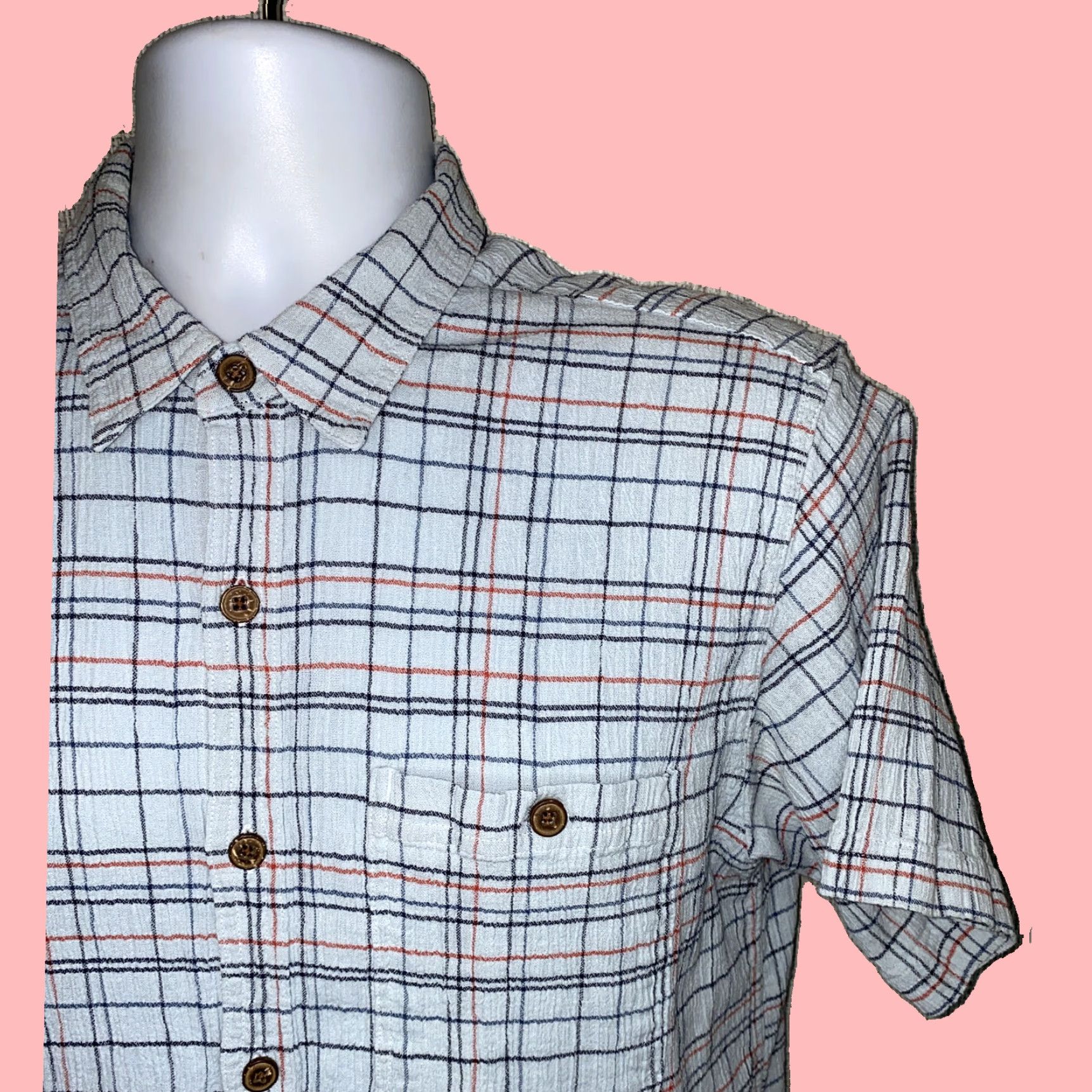 Patagonia Premium Organic Cotton Short Sleeve Button Front Shirt for Men in Gray with 20 Inch Armpit Measurement Size US M / EU 48-50 / 2 - 2 Thumbnail