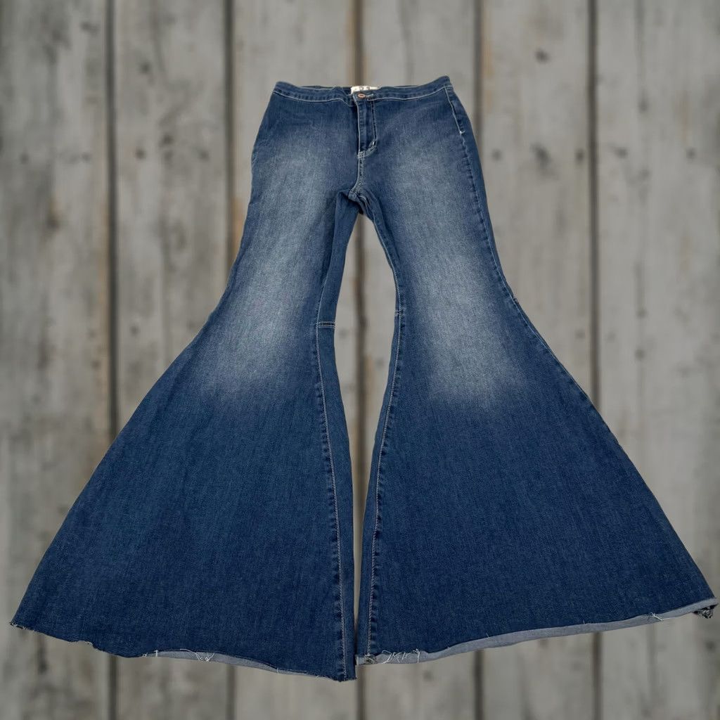 Free People Free People Jeans Womens 31 Blue Bell Bottom Super Flare Stretch Denim Pants Size 24" / US 00 / IT 34 - 1 Thumbnail