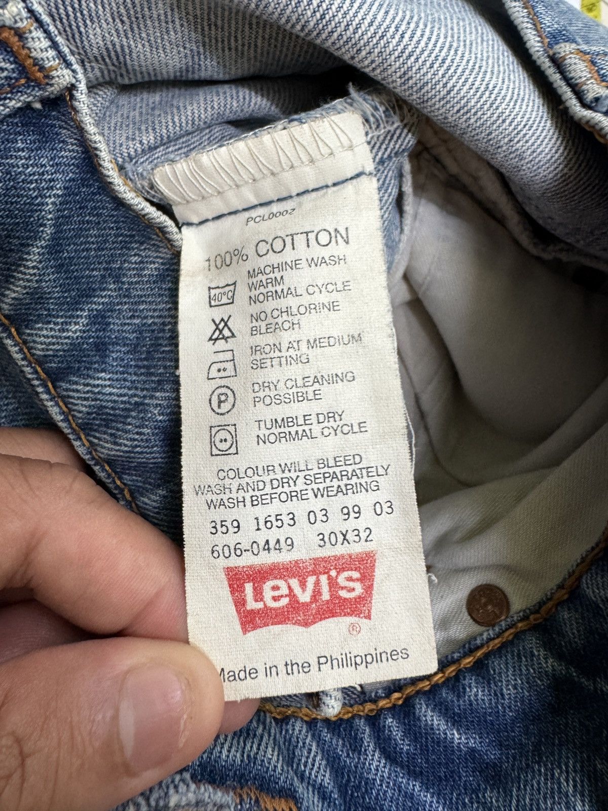 Levi's Levi’s Orange Tab 606 Grunge Distressed Straight Leg Denim Size US 29 - 15 Thumbnail