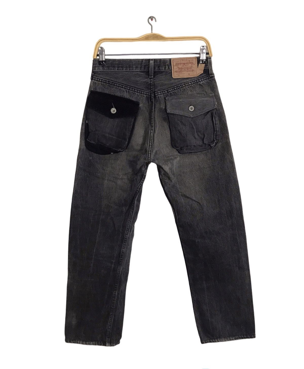 Levi's Vintage Clothing Vintage 501 France Black Denim Jean Zipper Flaps Pocket E179 Size US 29 - 1 Thumbnail