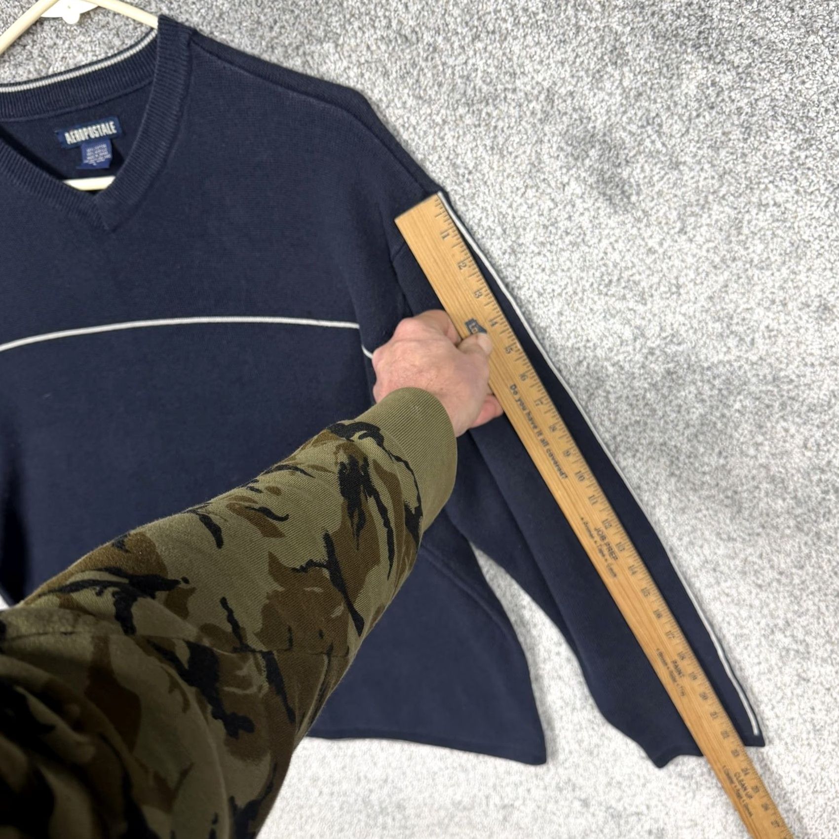 Aeropostale VINTAGE Aeropostale Sweater Mens L Blue V-Neck Striped Pullover 90s Preppy Grunge Knit Long Sleeve Winter Fall Casual Mens Size US L / EU 52-54 / 3 - 3 Thumbnail