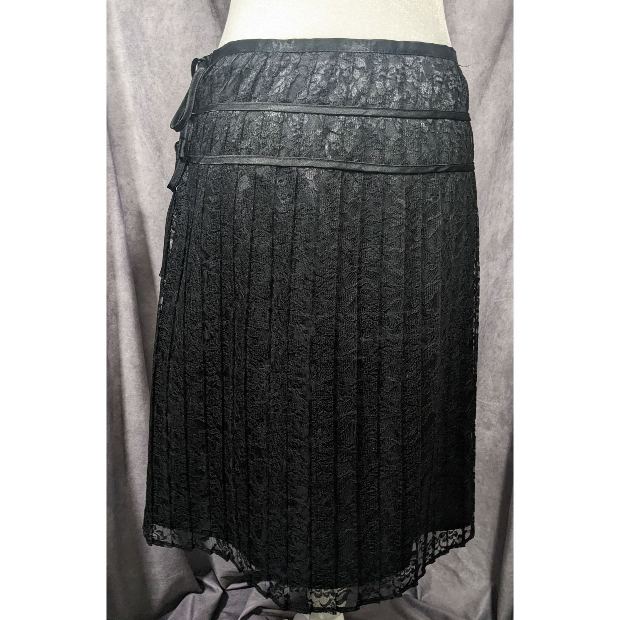 Other Apostrophe Gothic Lace Pleated Side Tie Formal Skirt Size 10 Size 32" / US 10 / IT 46 - 10 Thumbnail