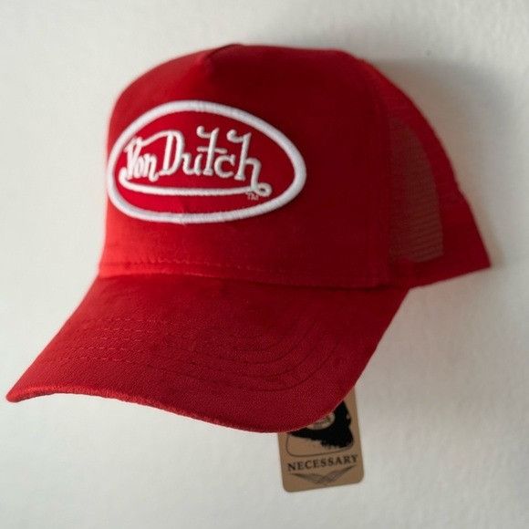 Designer × Von Dutch NWT VON DUTCH VELVET RED TRUCKER HAT Size ONE SIZE - 3 Thumbnail